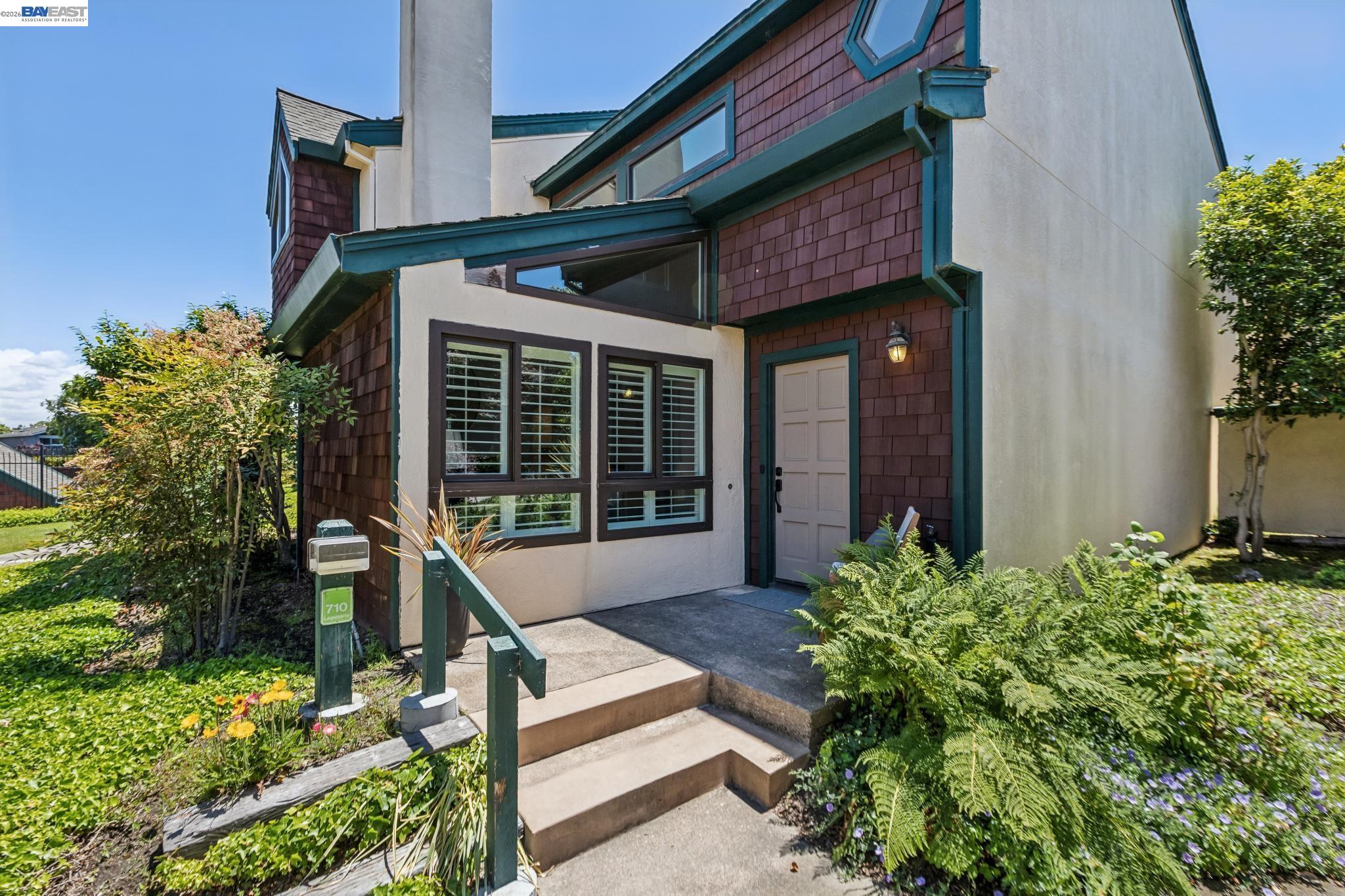 Photo #1: 41136359 Listing: Photo #1