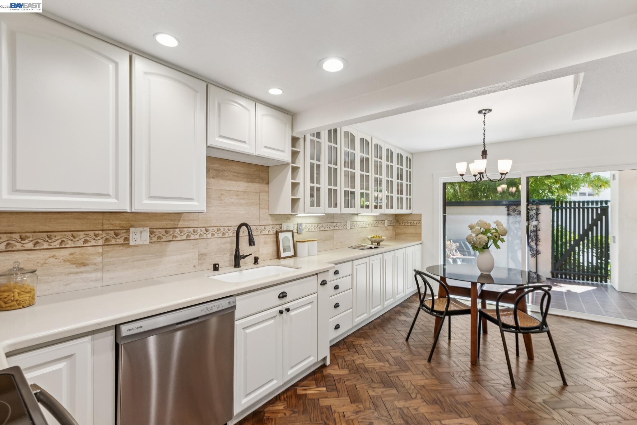 Photo #17: 41136359 Listing: Photo #17