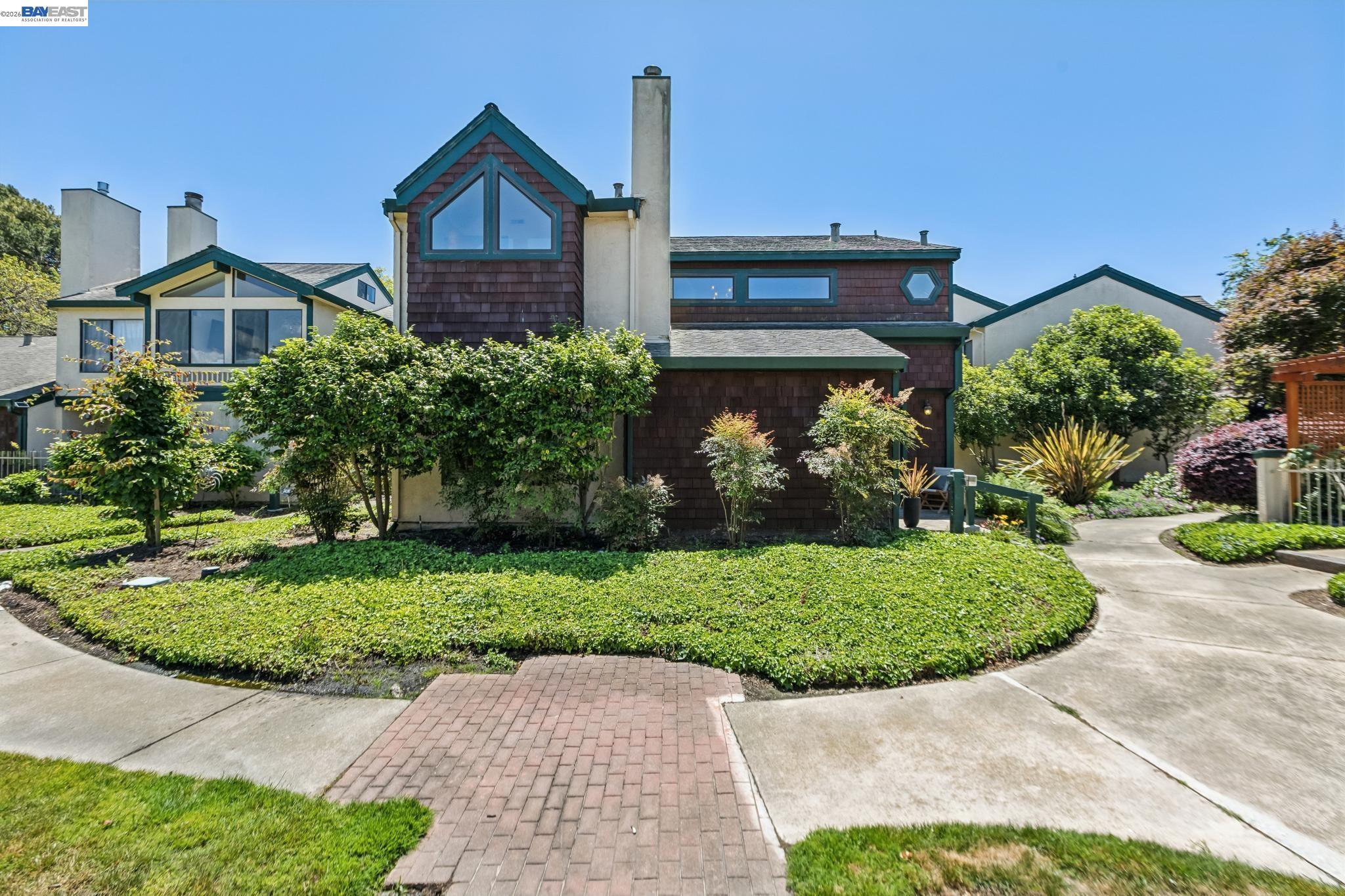 Photo #3: 41136359 Listing: Photo #3