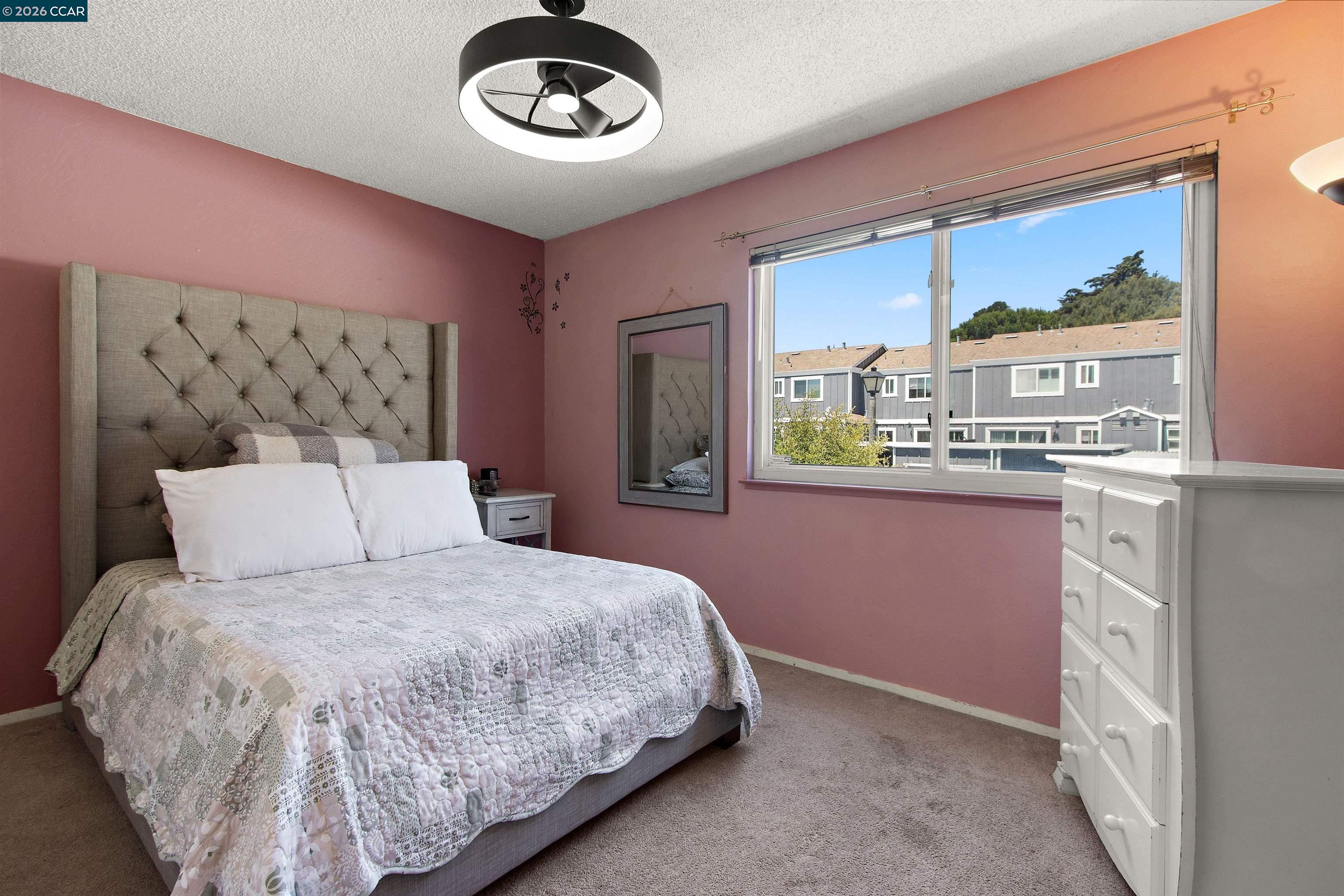 Photo #16: 41136367 Listing: Photo #16
