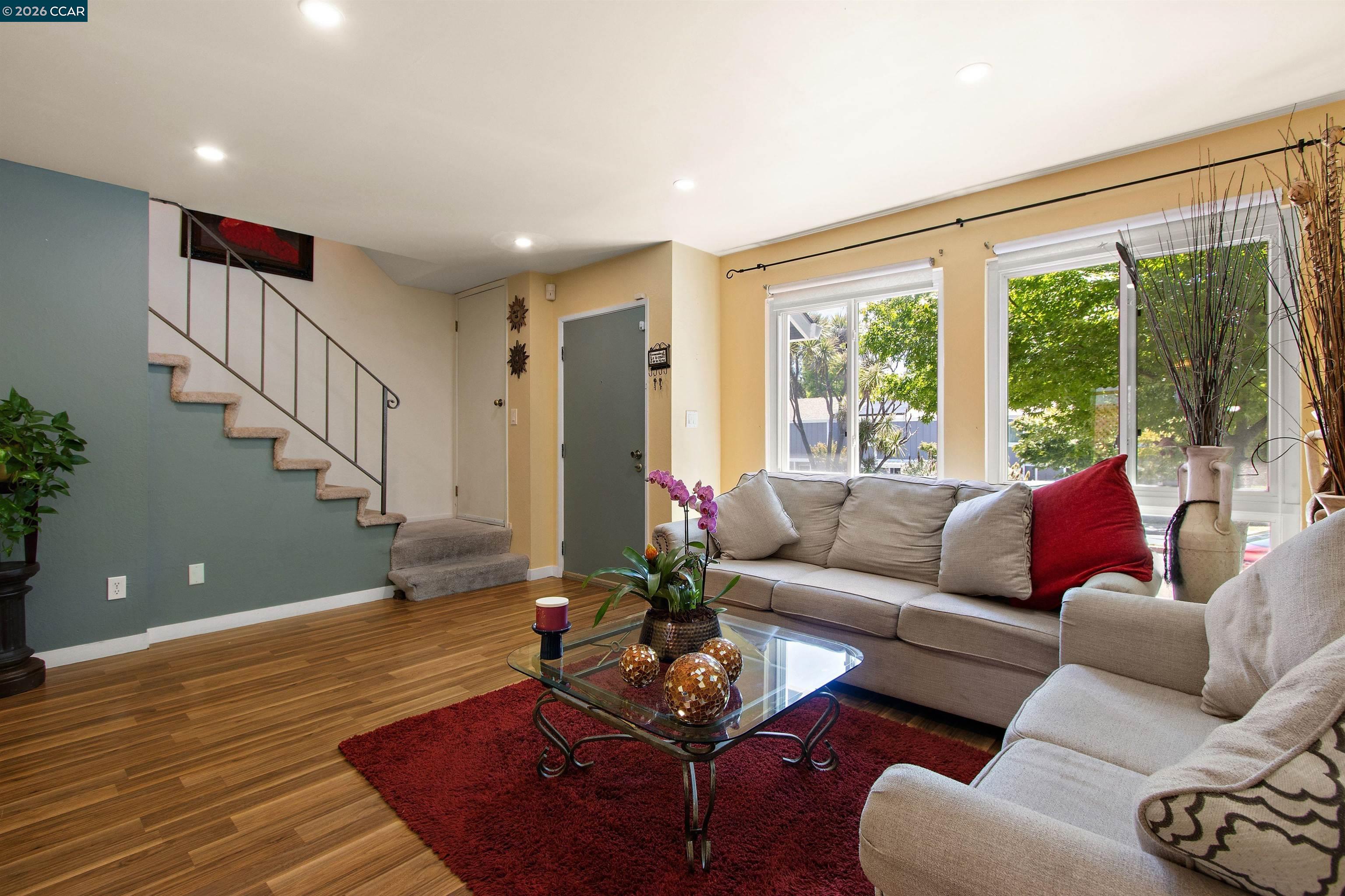 Photo #5: 41136367 Listing: Photo #5