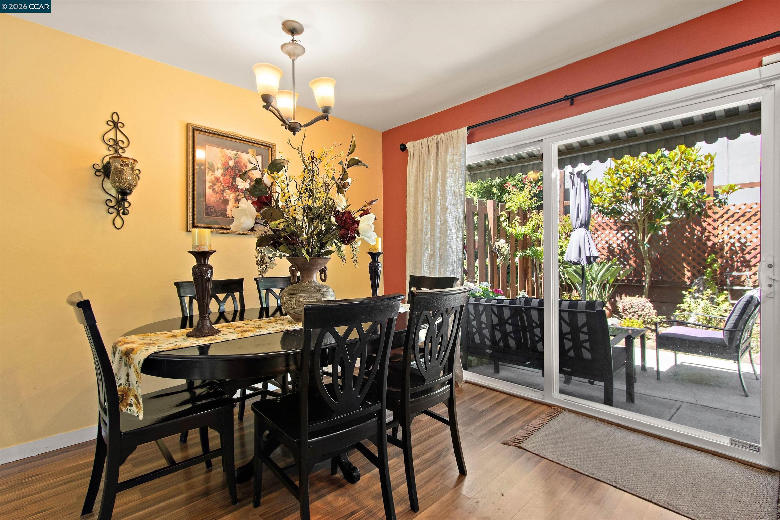 Photo #6: 41136367 Listing: Photo #6