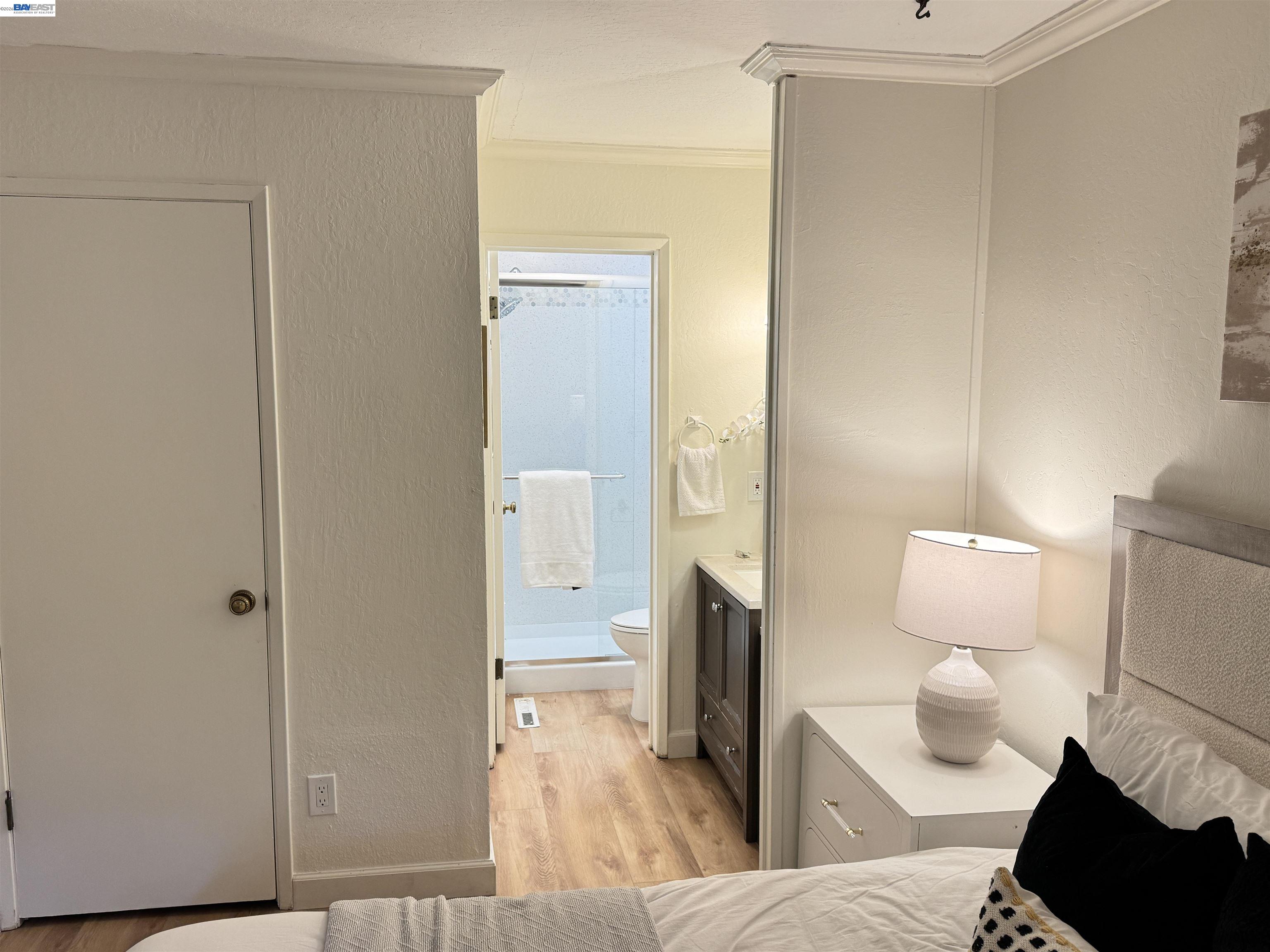 Photo #4: 41136387 Listing: Photo #4