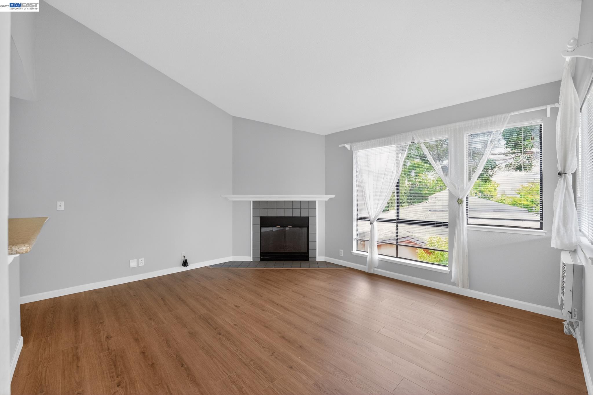 Photo #7: 41136391 Listing: Photo #7