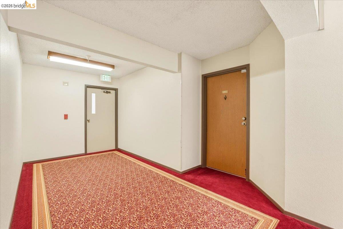 Photo #3: 41136397 Listing: Photo #3