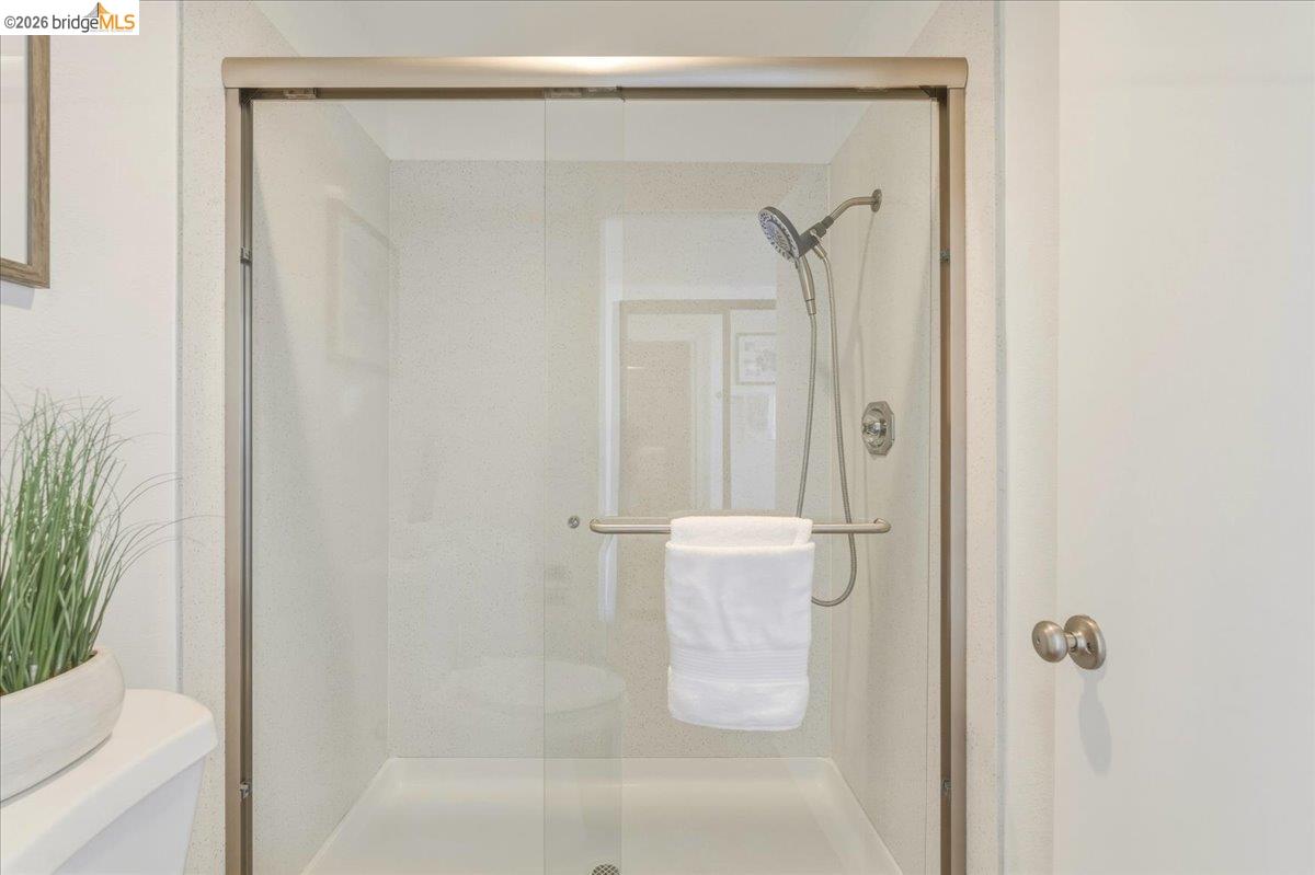 Photo #22: 41136397 Listing: Photo #22