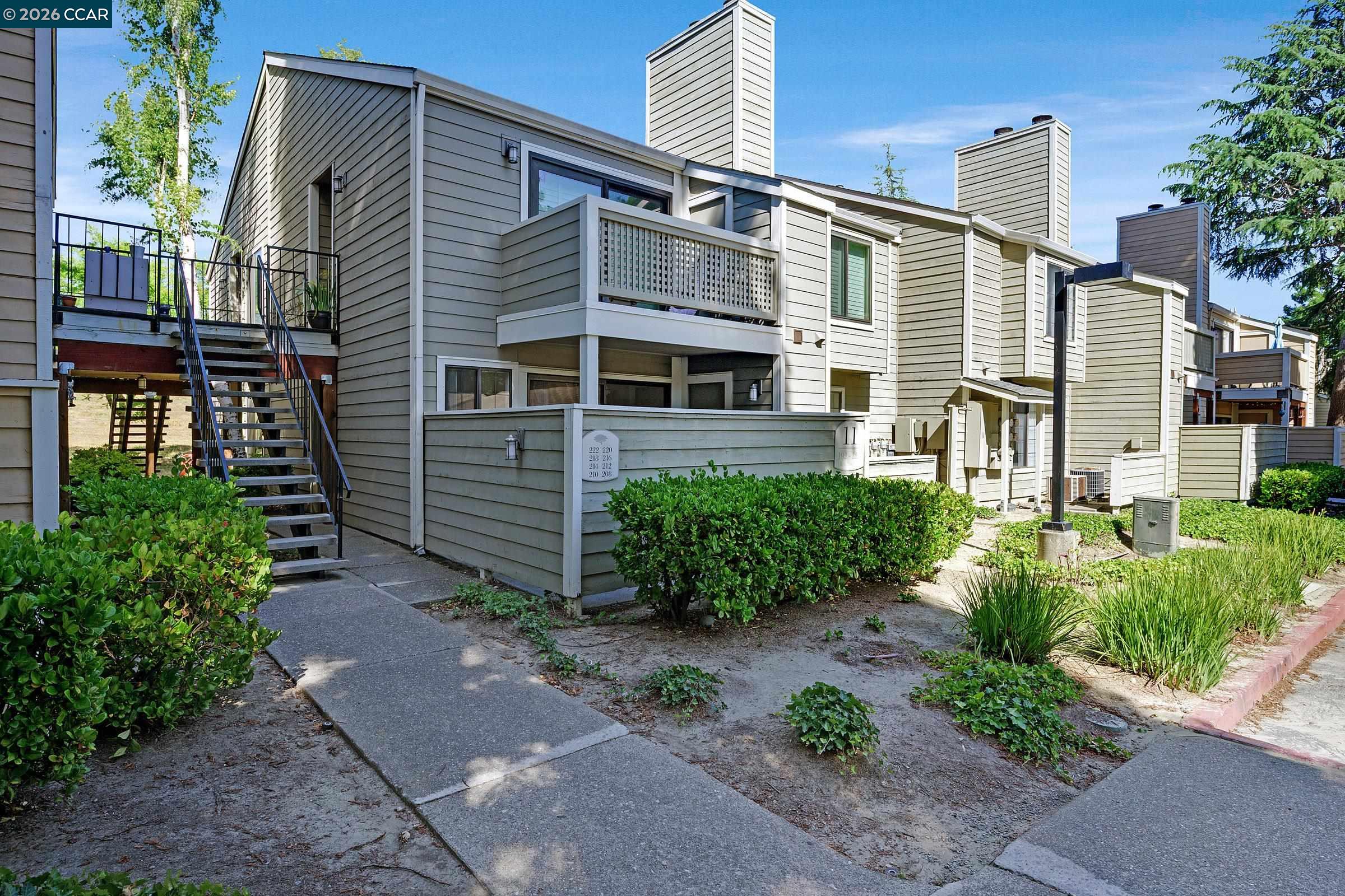 Photo #1: 41136405 Listing: Photo #1