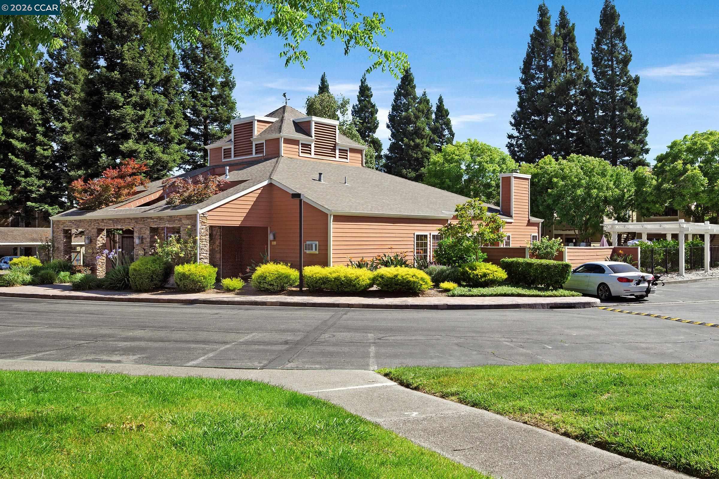 Photo #34: 41136405 Listing: Photo #34