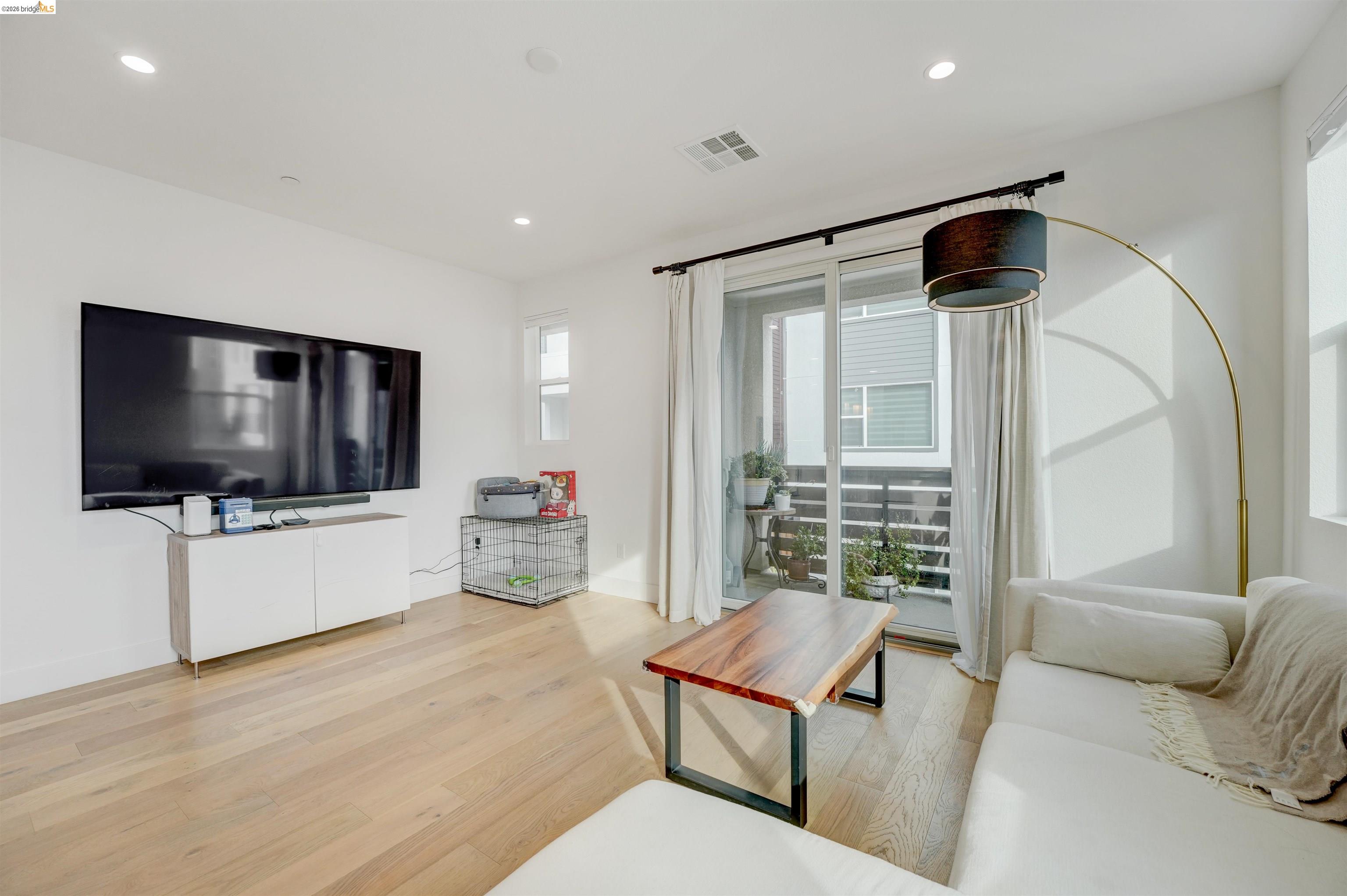 Photo #12: 41136419 Listing: Photo #12