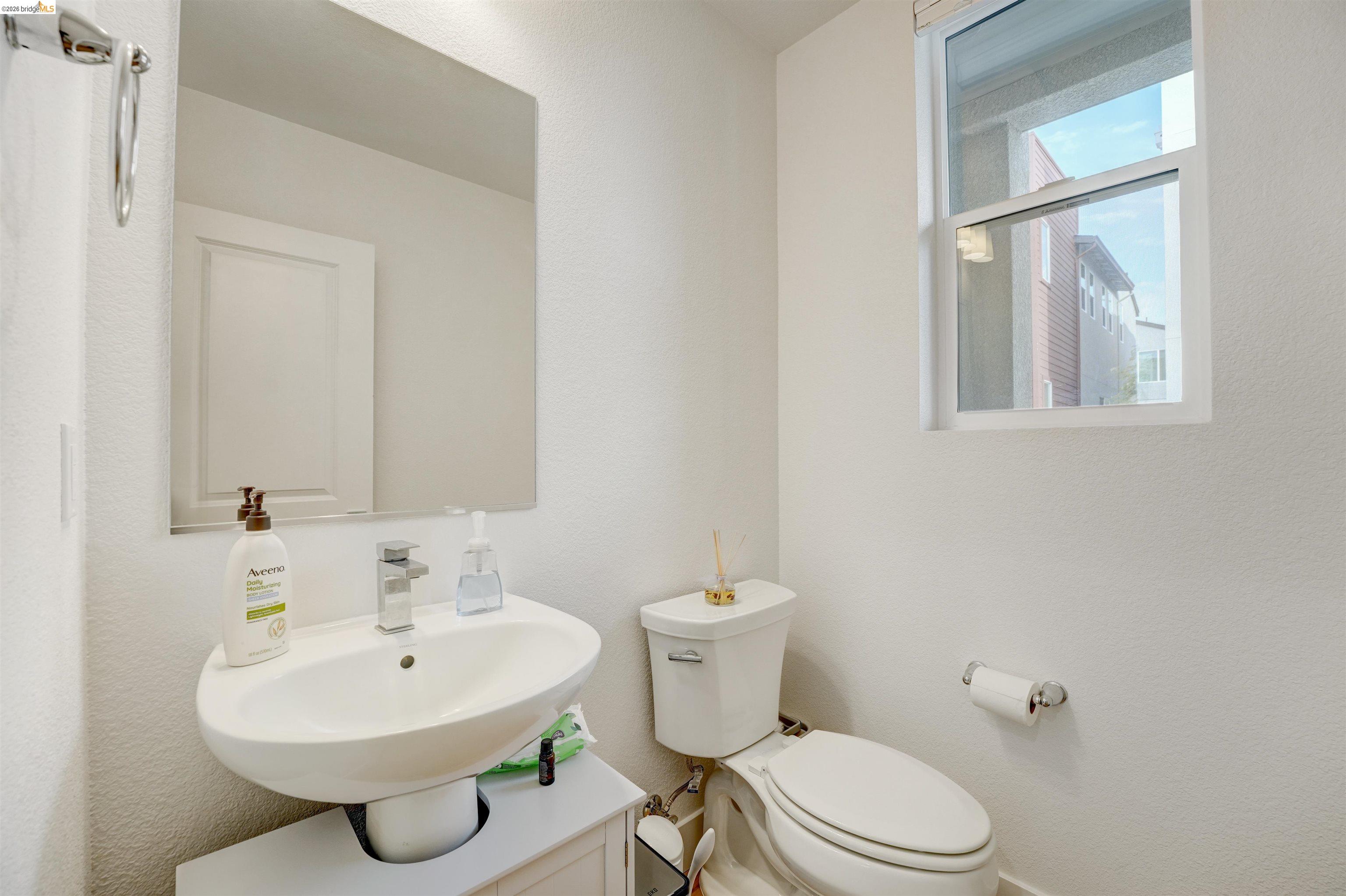Photo #15: 41136419 Listing: Photo #15