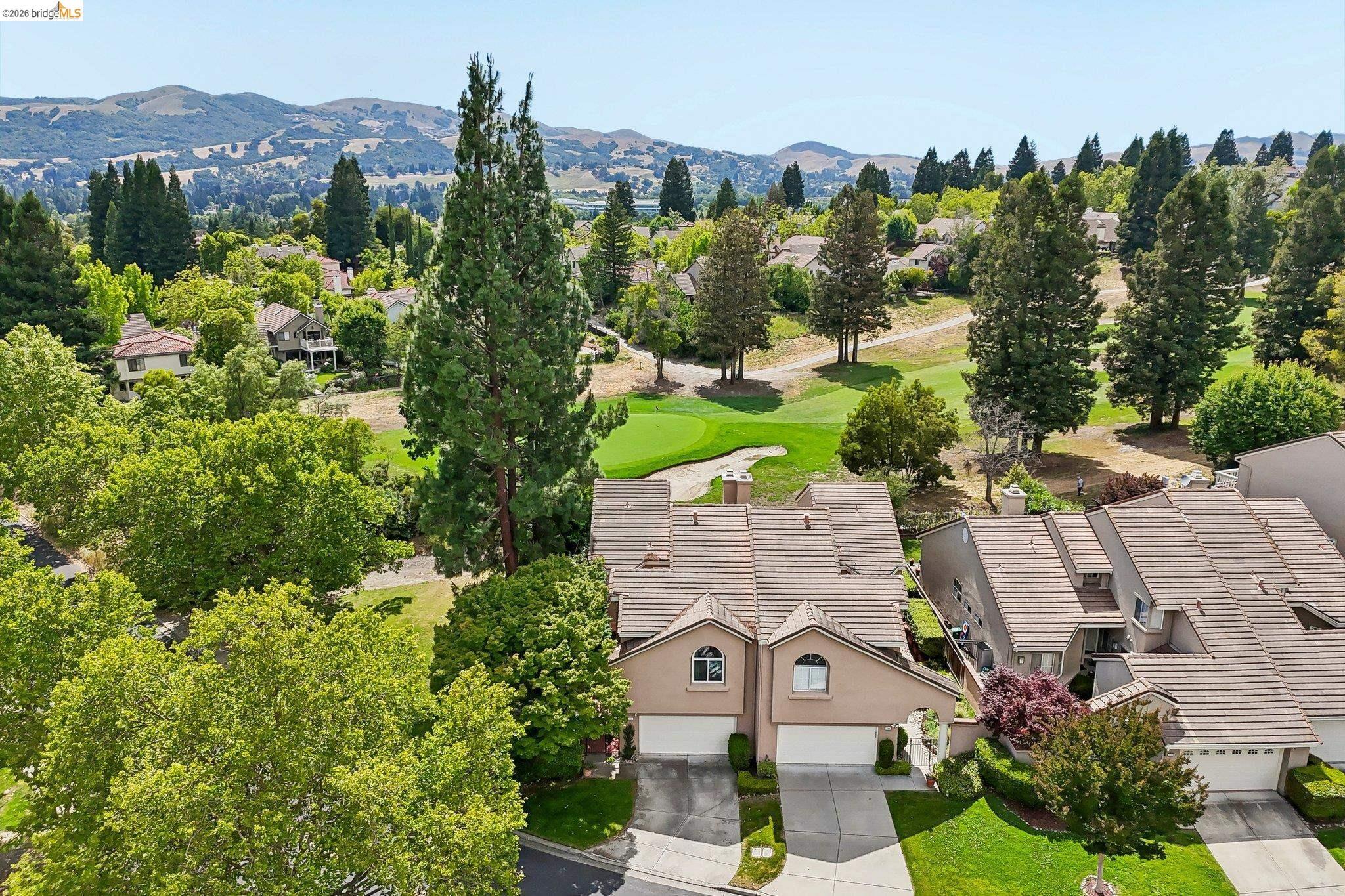 Photo #4: 41136423 Listing: Photo #4