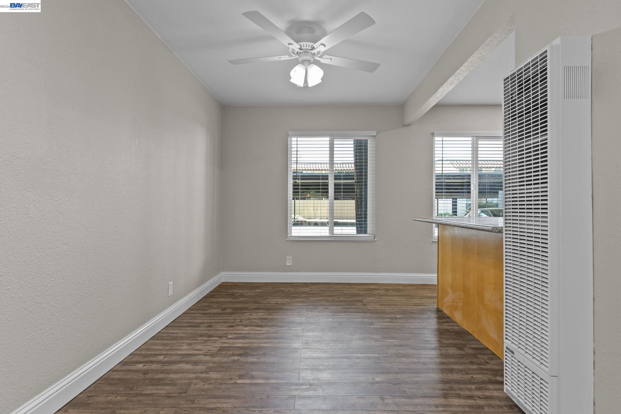 Photo #15: 41136432 Listing: Photo #15