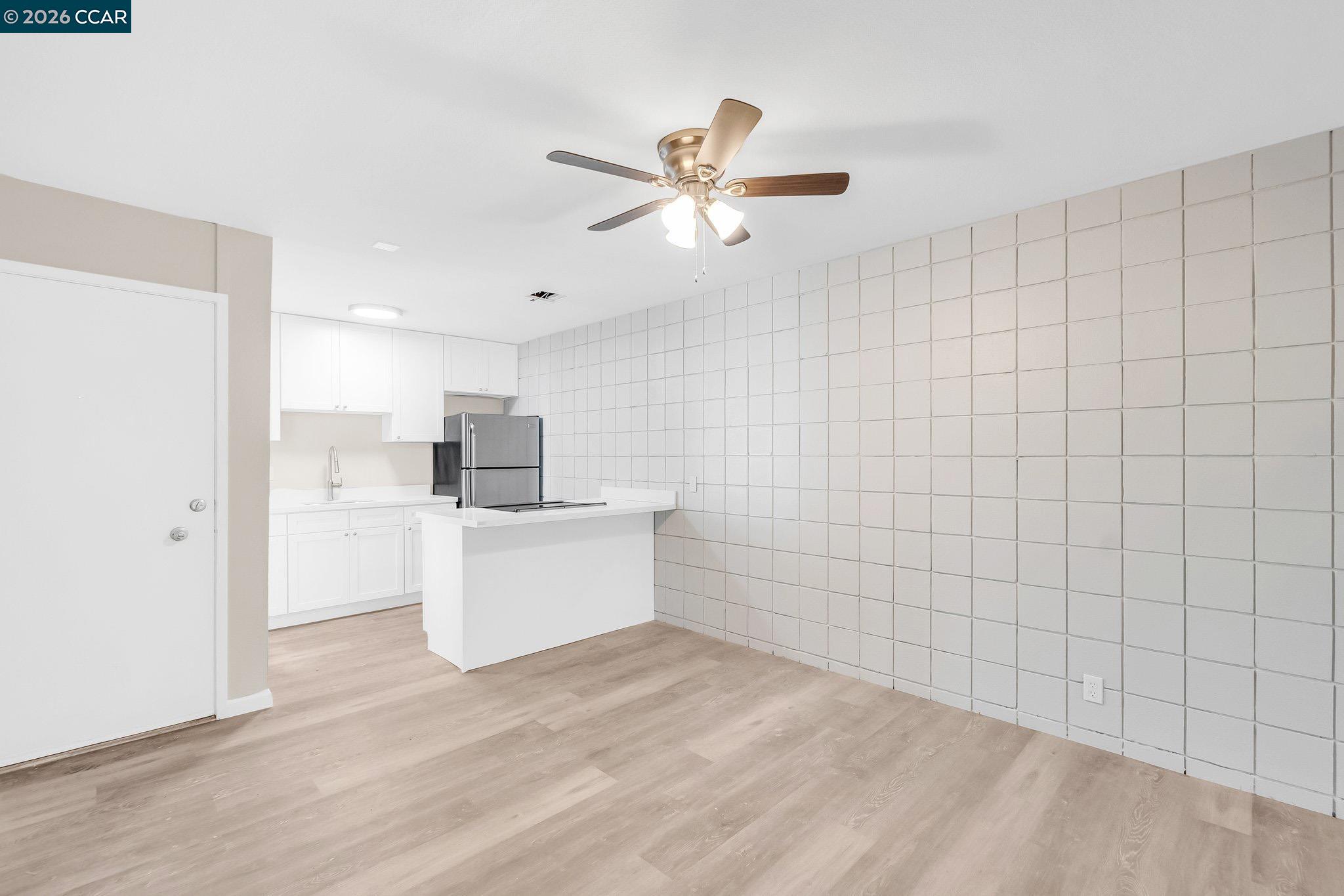 944 Walpert St, Hayward CA 94541 — photo 28