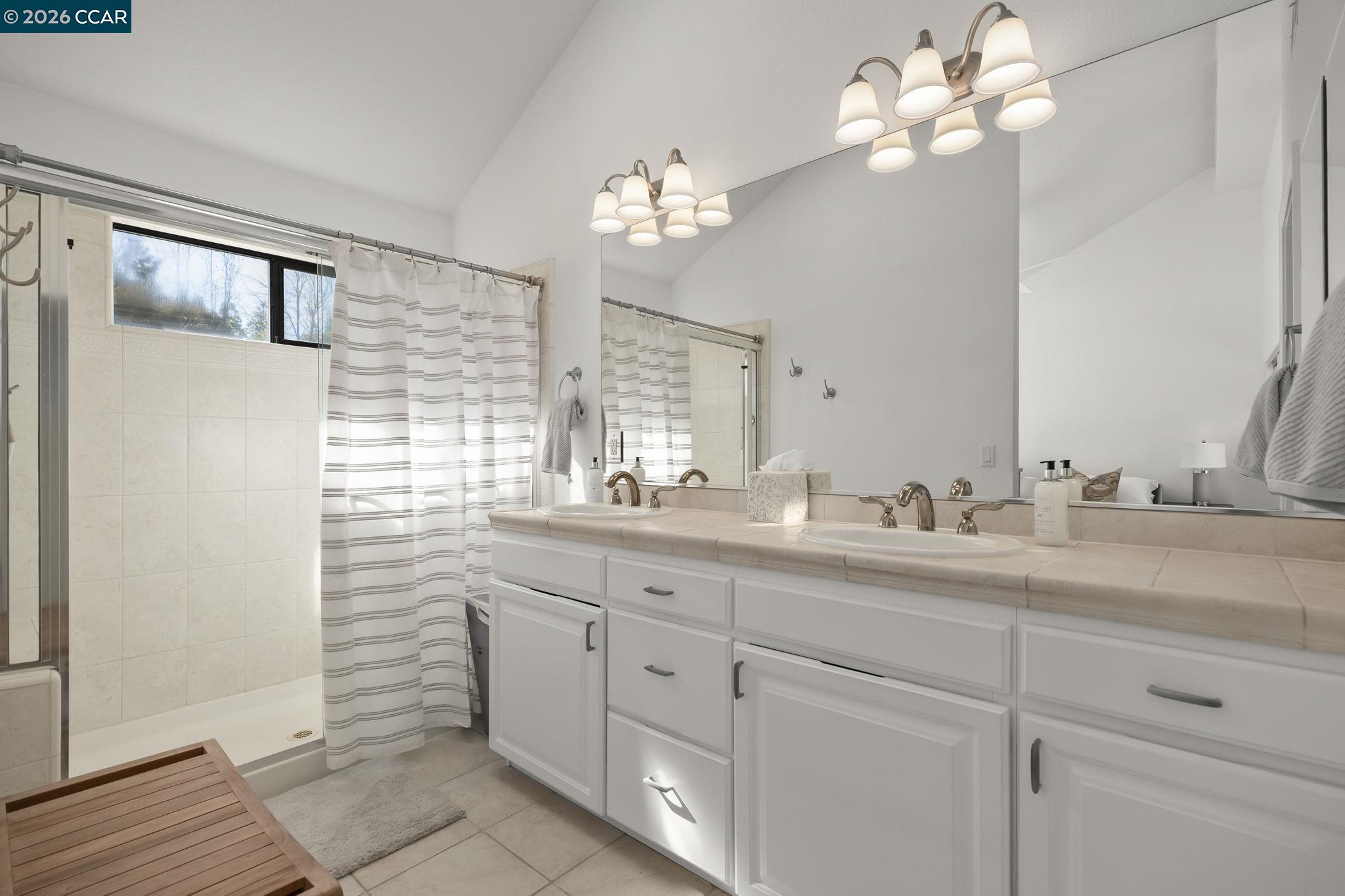 Photo #25: 41136444 Listing: Photo #25