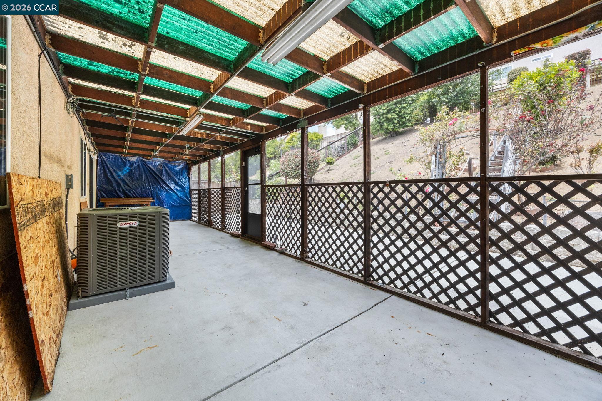 1402 Legend Circle, Vallejo CA 94591 — photo 15
