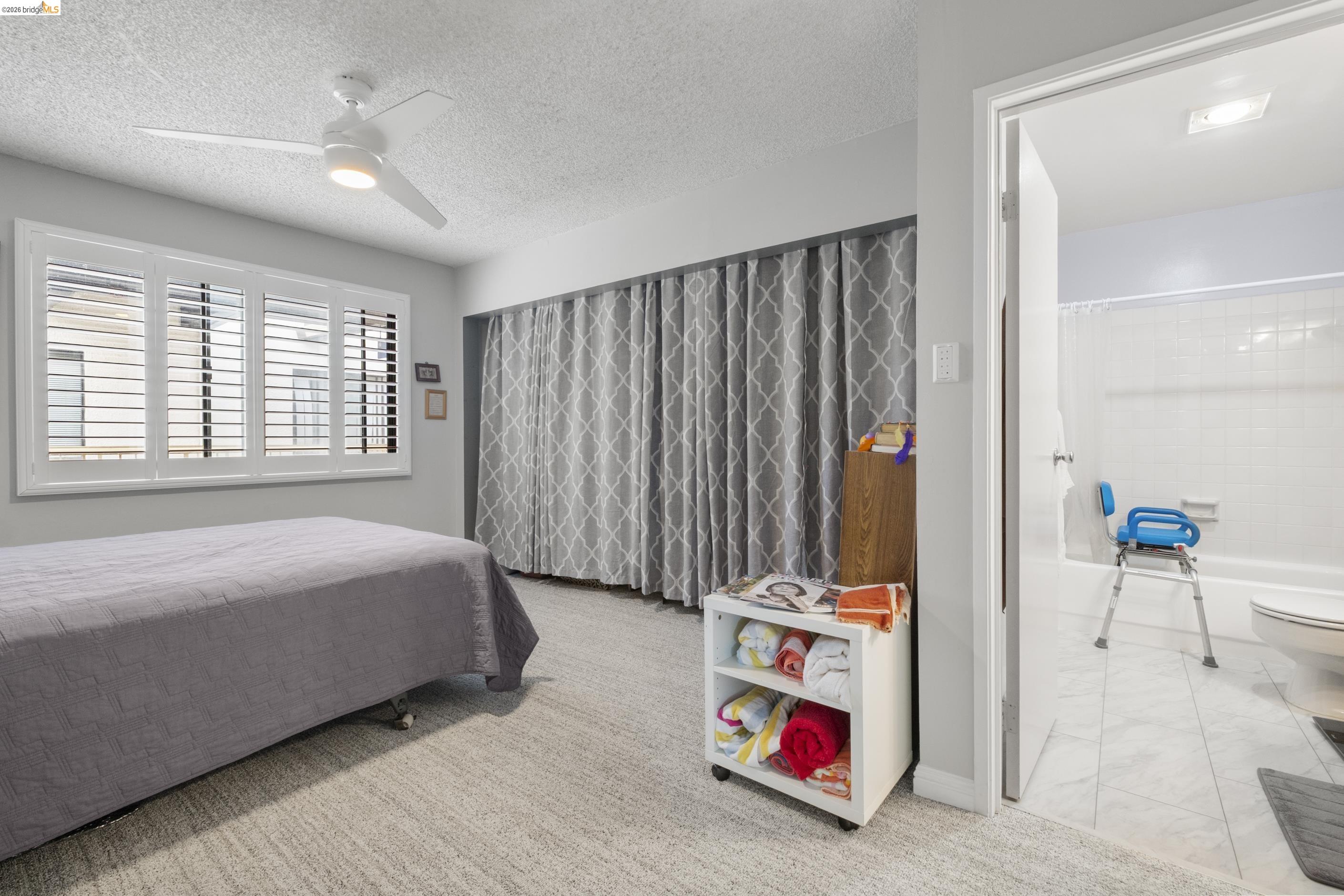 Photo #15: 41136451 Listing: Photo #15