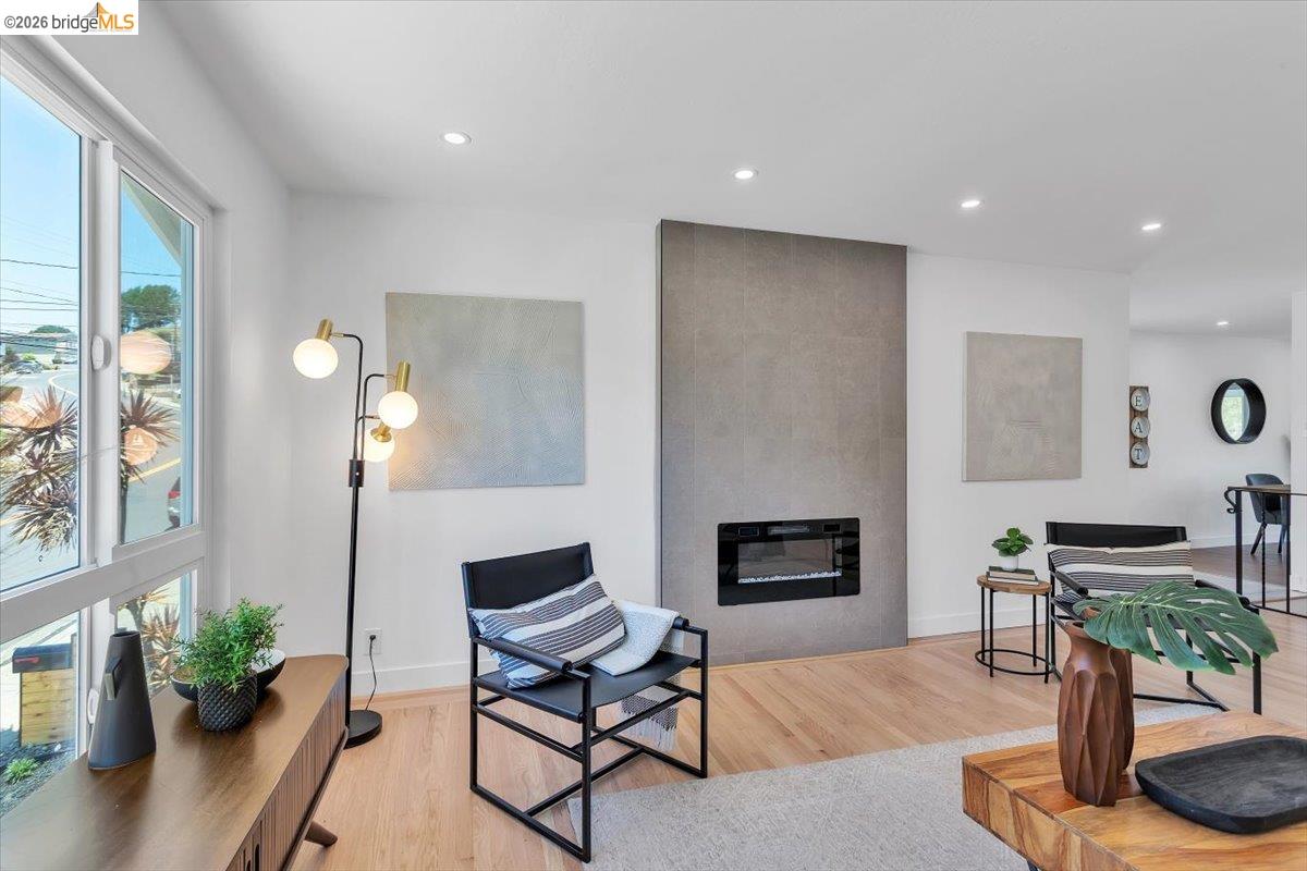 3830 Malcolm Ave, Oakland CA 94605 — photo 11