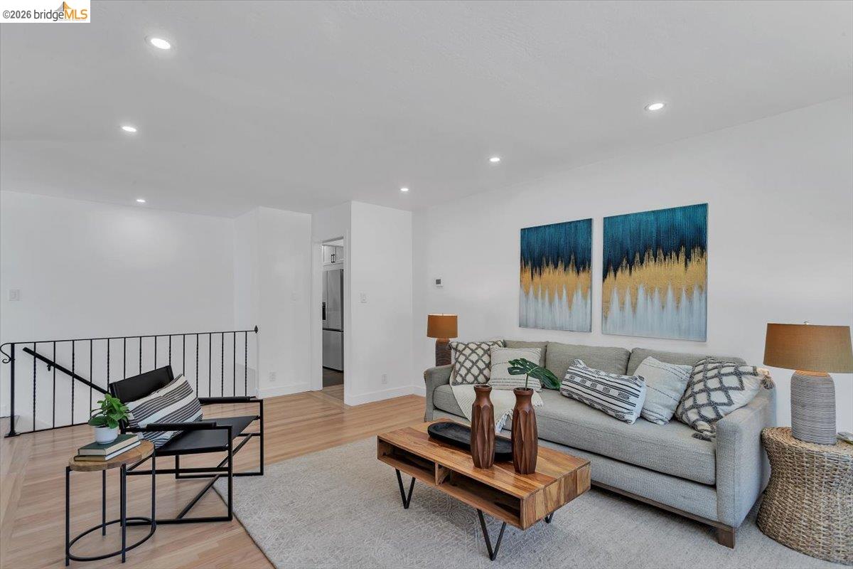 3830 Malcolm Ave, Oakland CA 94605 — photo 12