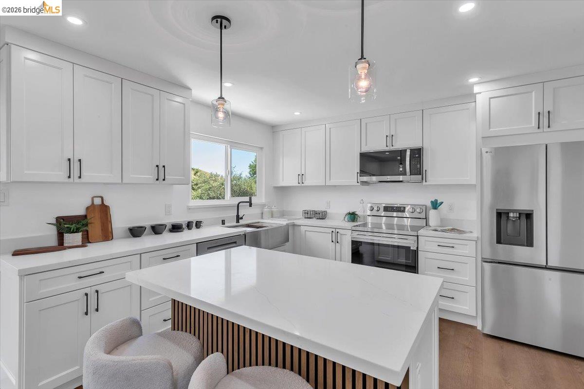 3830 Malcolm Ave, Oakland CA 94605 — photo 15