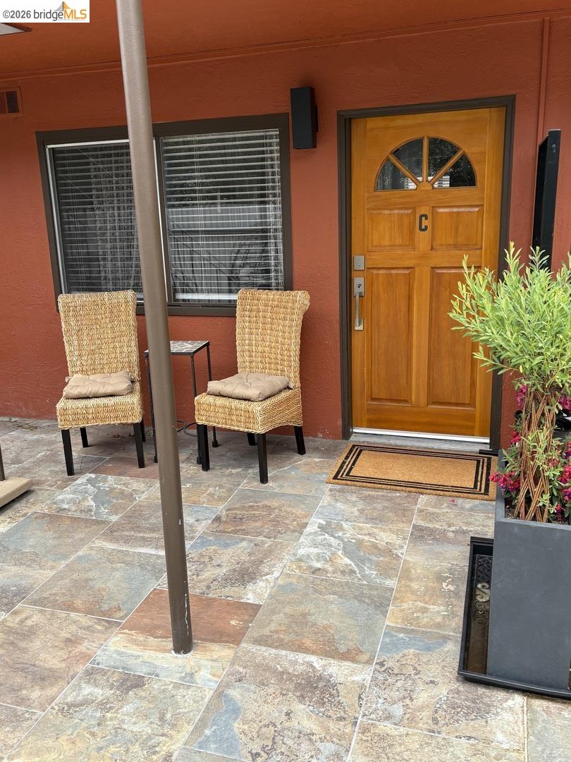 Photo #2: 41136481 Listing: Photo #2