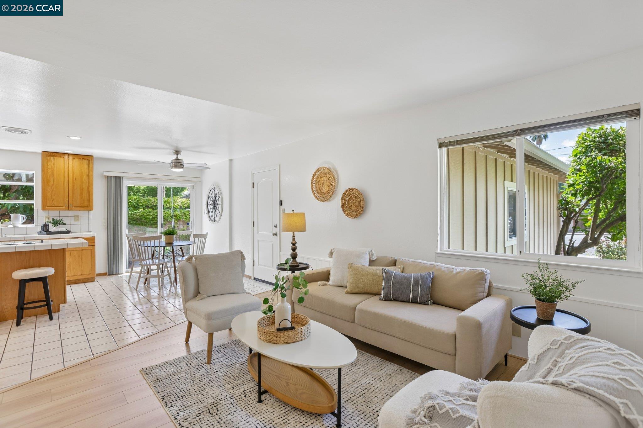 8 Bristol Ct, Pleasant Hill CA 94523 — photo 9