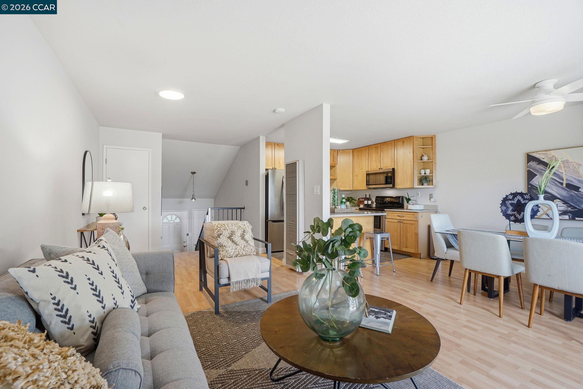 Photo #11: 41136491 Listing: Photo #11
