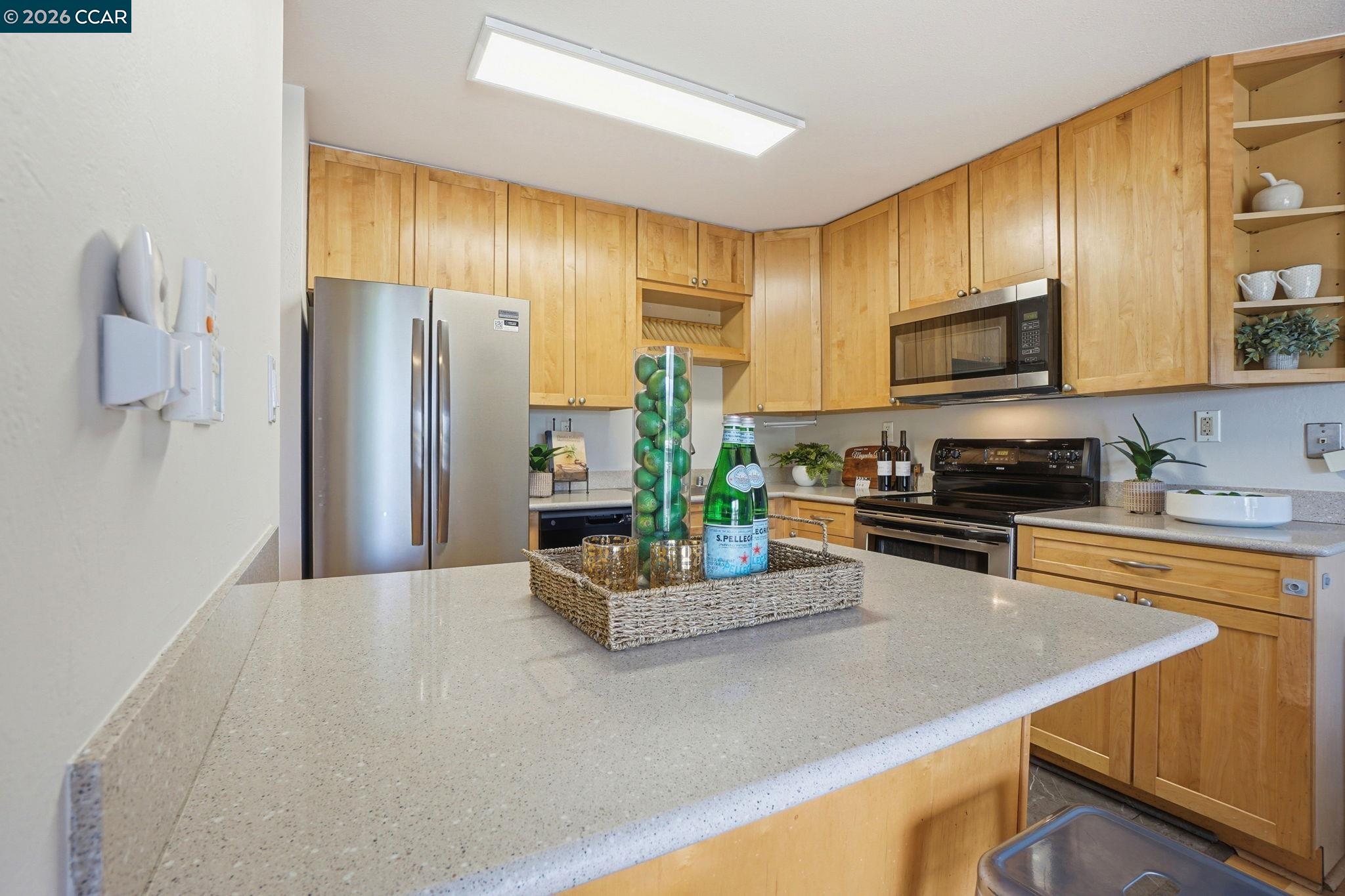 Photo #12: 41136491 Listing: Photo #12