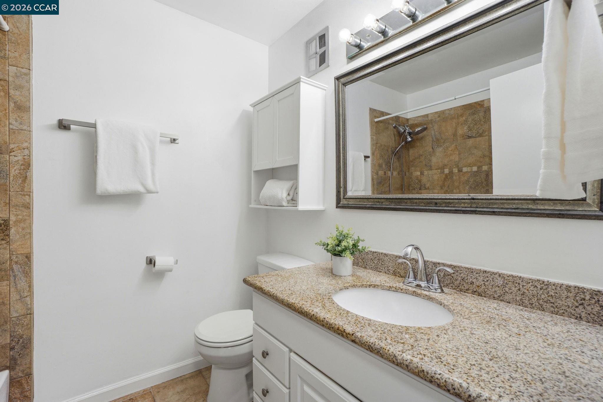 Photo #24: 41136491 Listing: Photo #24
