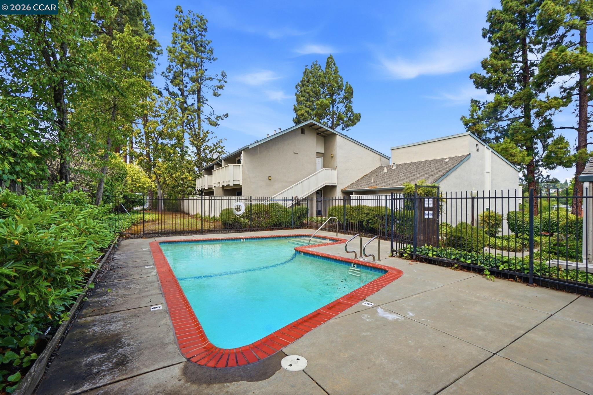 Photo #31: 41136491 Listing: Photo #31