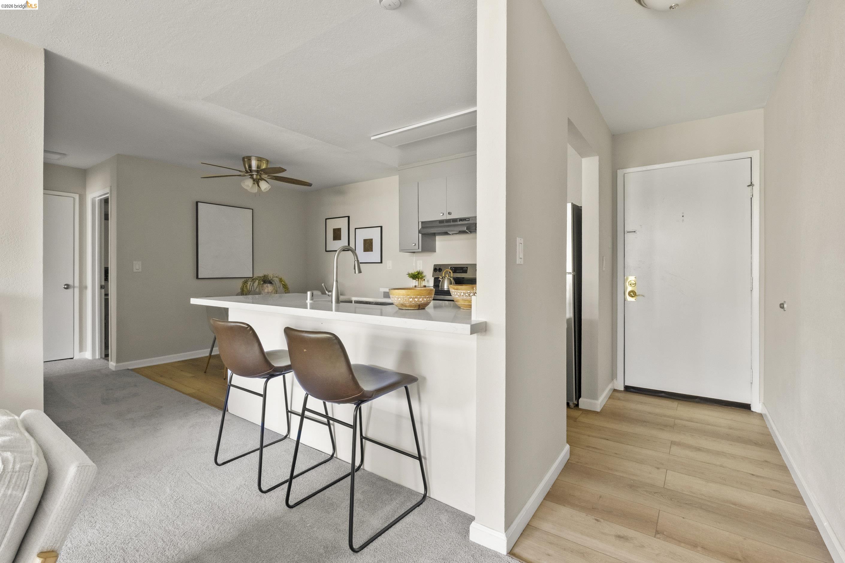 Photo #6: 41136492 Listing: Photo #6