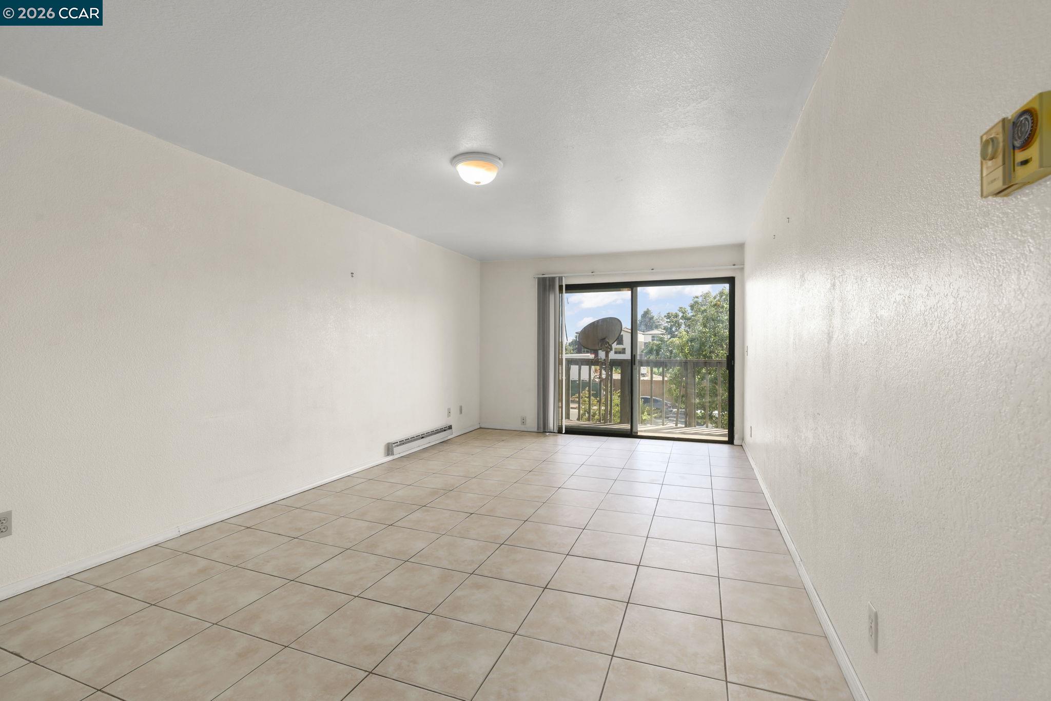 Photo #6: 41136515 Listing: Photo #6
