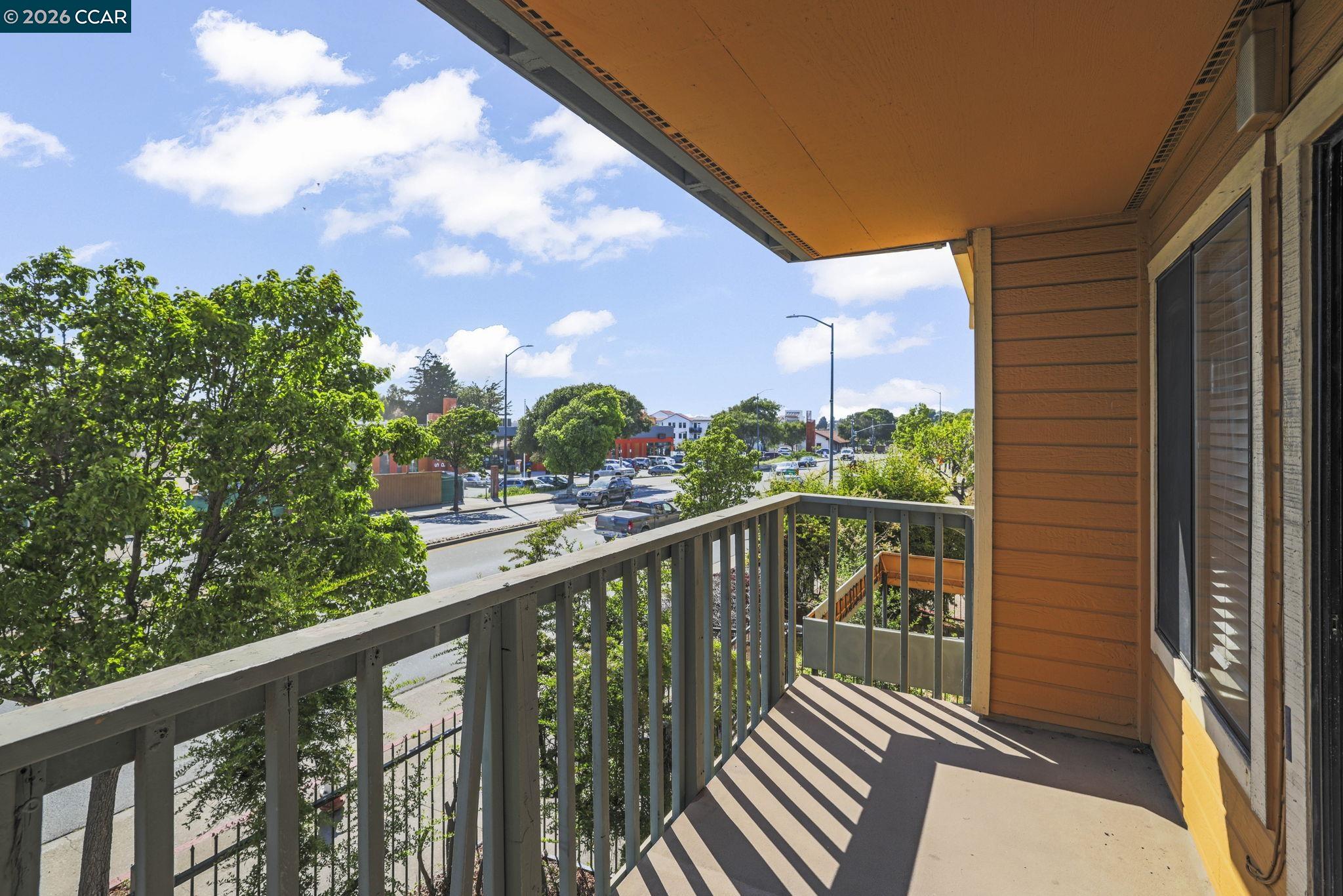 Photo #8: 41136515 Listing: Photo #8