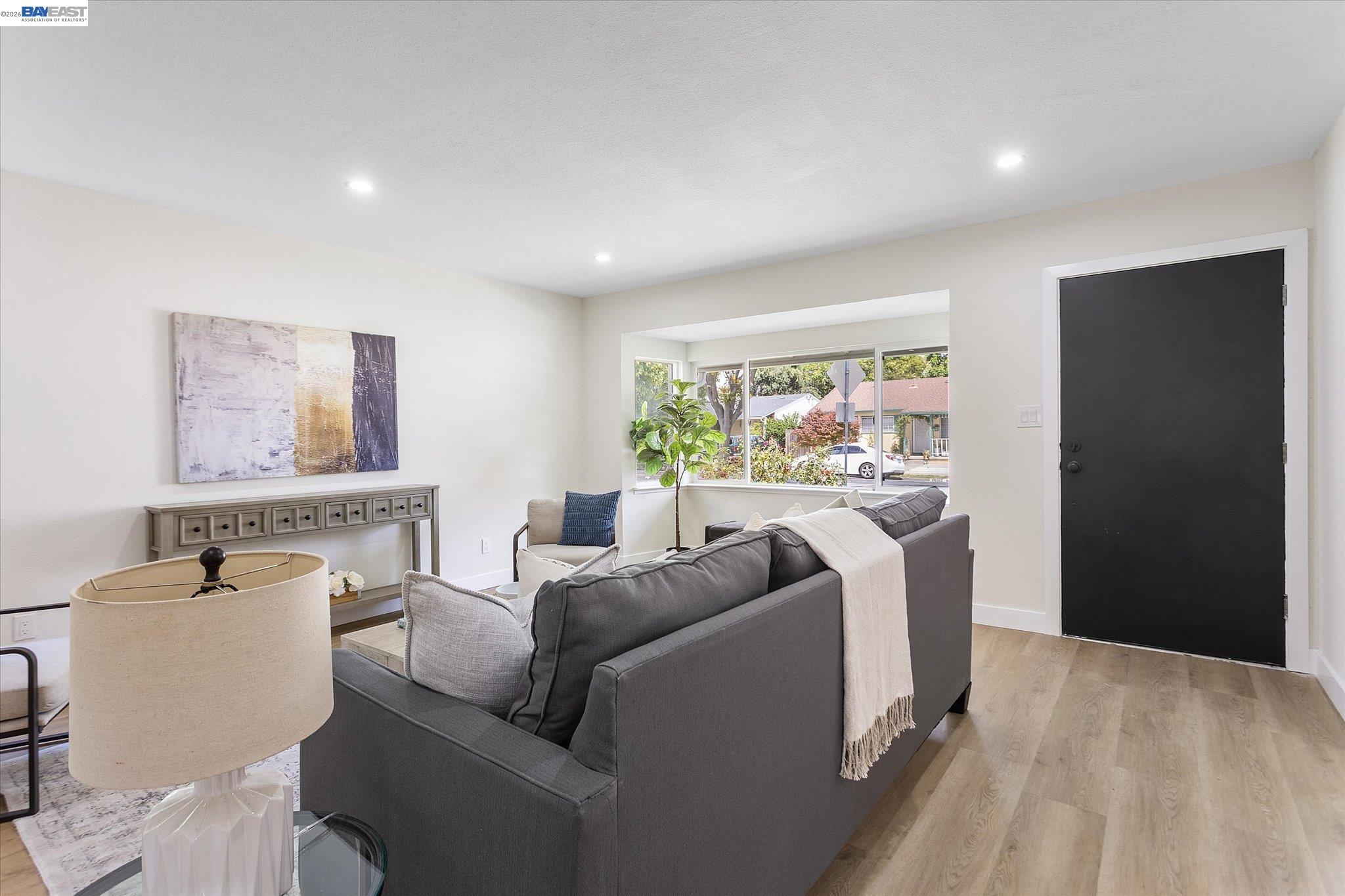 26095 Underwood Ave, Hayward CA 94544 — photo 4