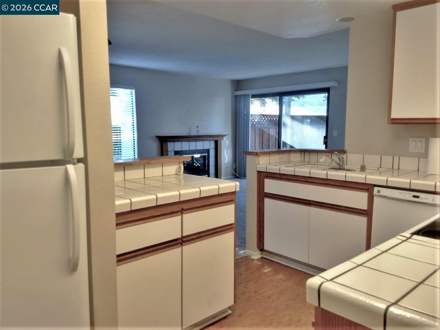 Photo #12: 41136541 Listing: Photo #12