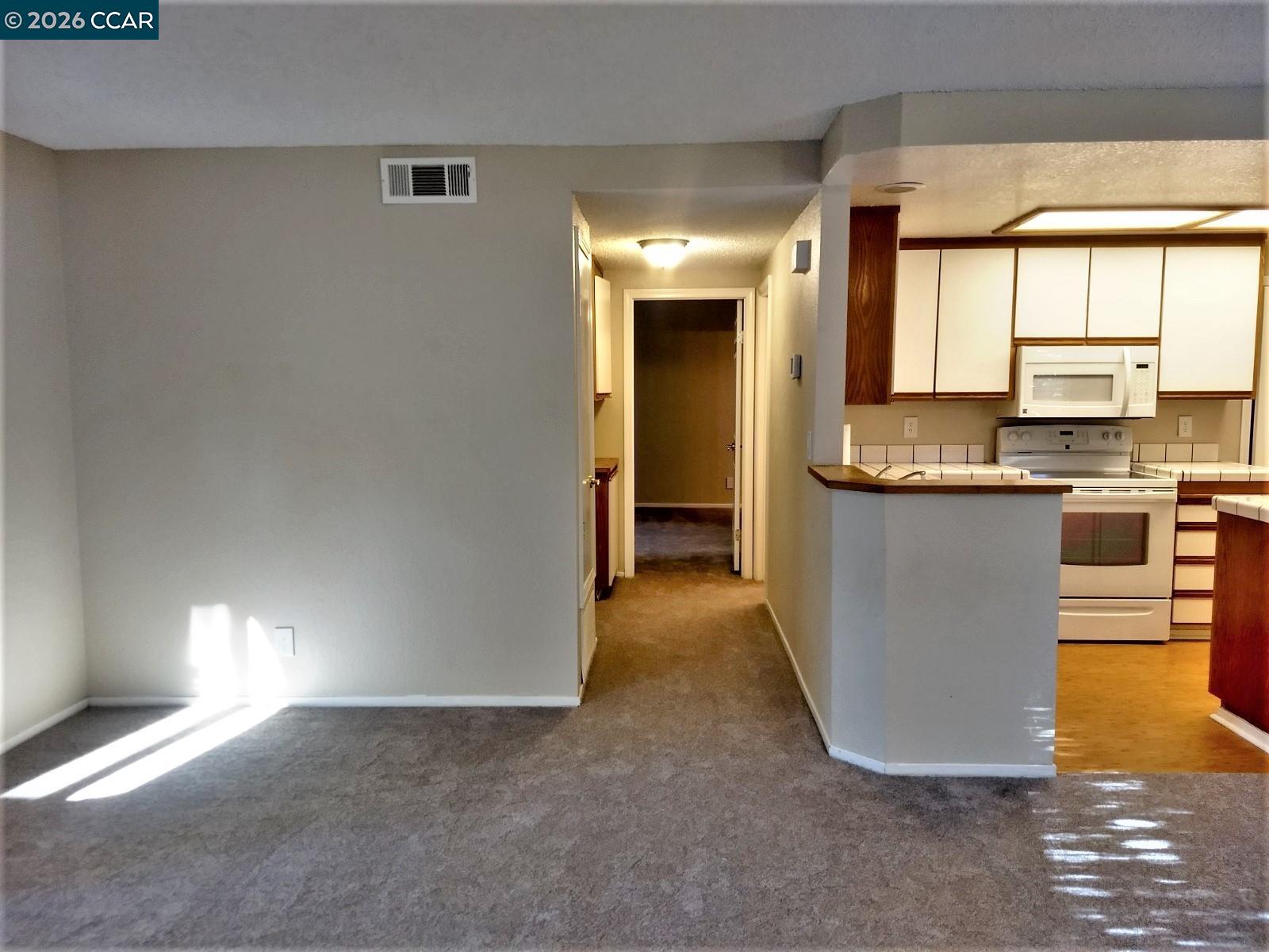 Photo #17: 41136541 Listing: Photo #17