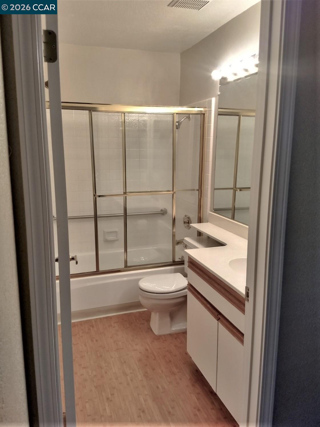 Photo #18: 41136541 Listing: Photo #18