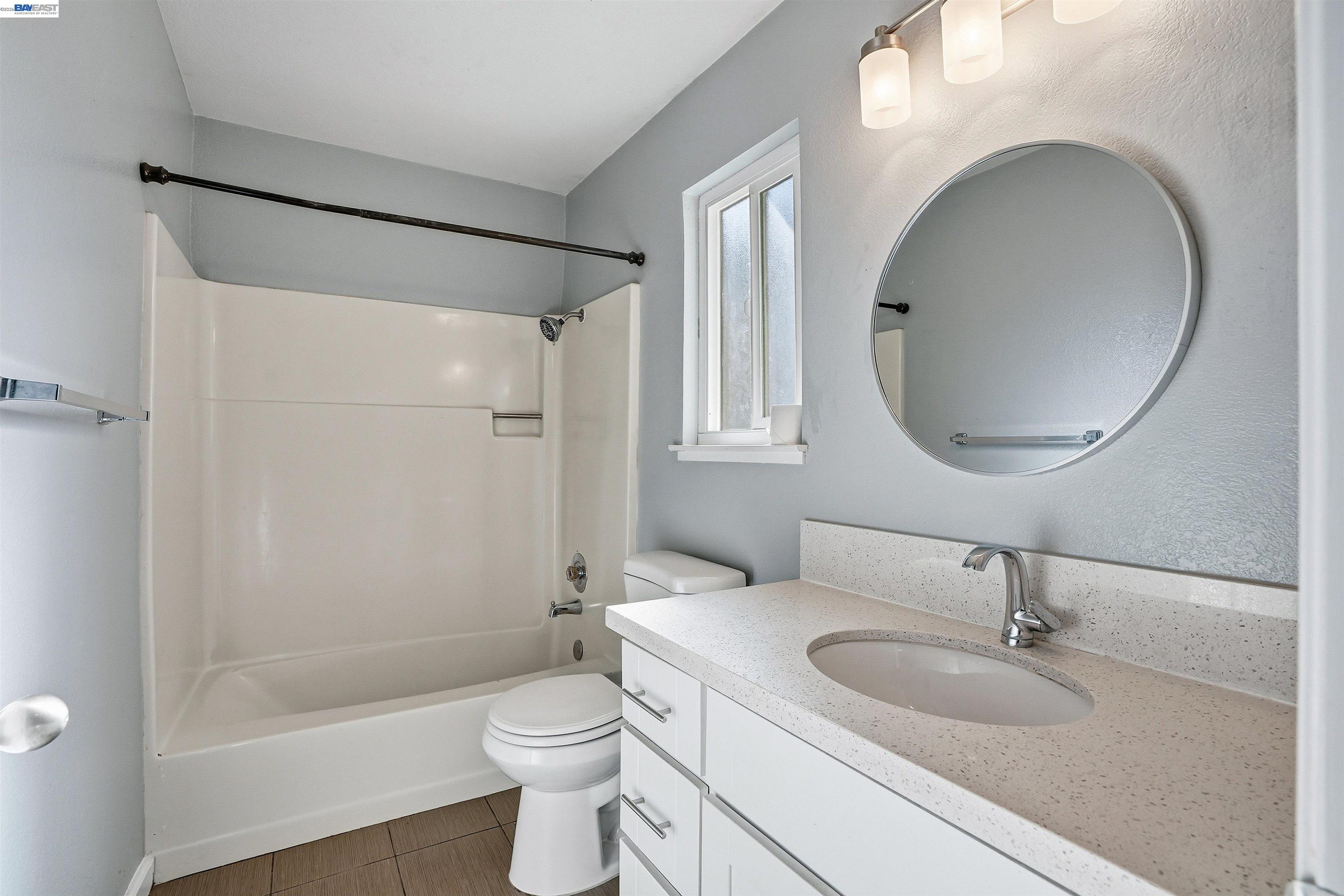 Photo #16: 41136552 Listing: Photo #16