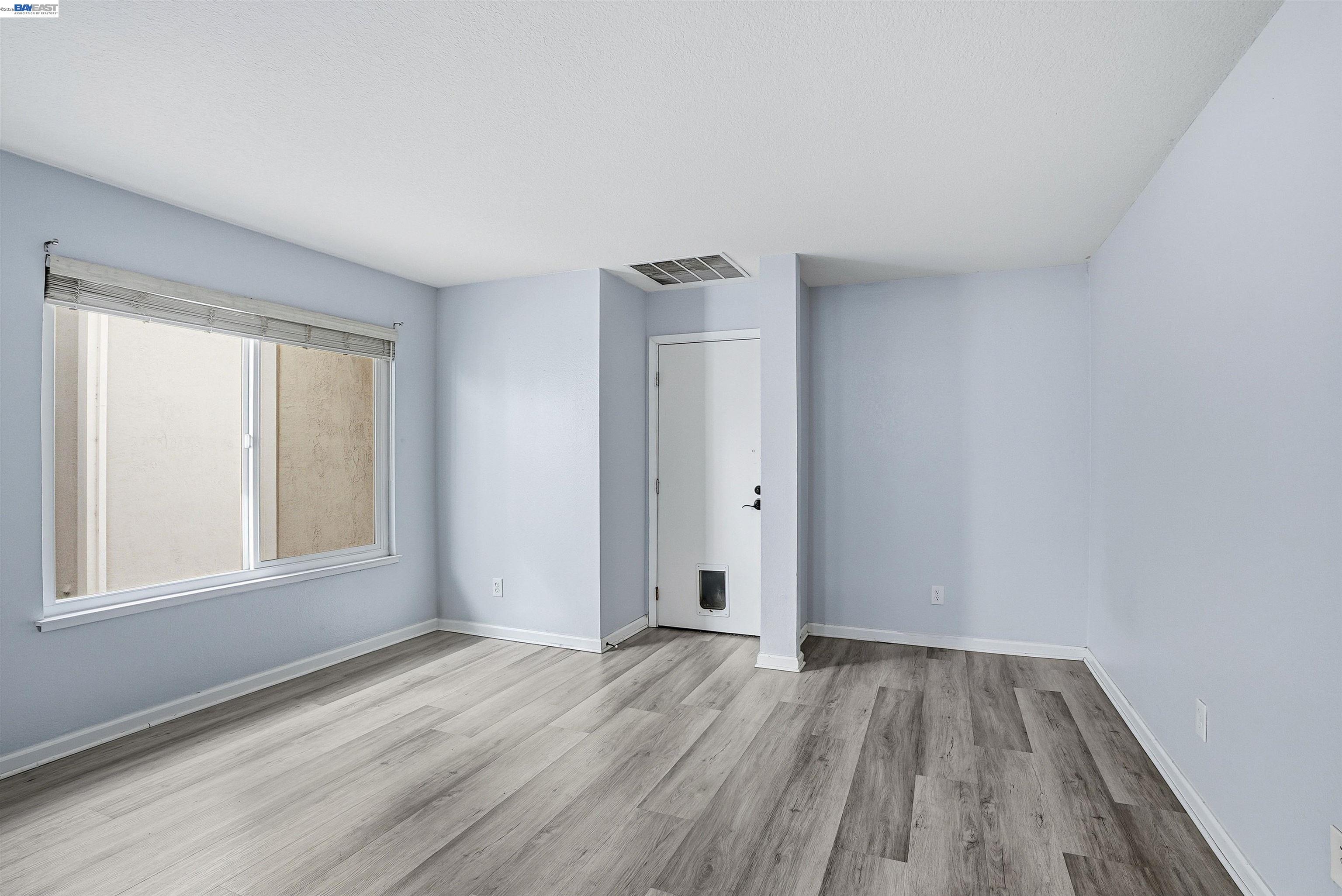 Photo #9: 41136552 Listing: Photo #9