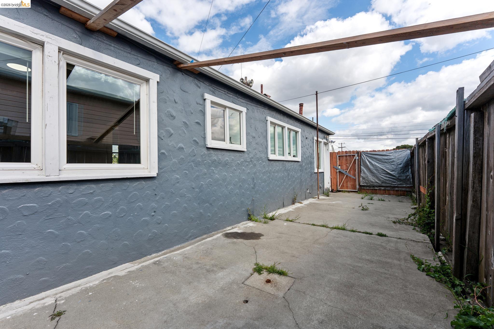 1003-1011 Lassen St, Richmond CA 94805 — photo 23