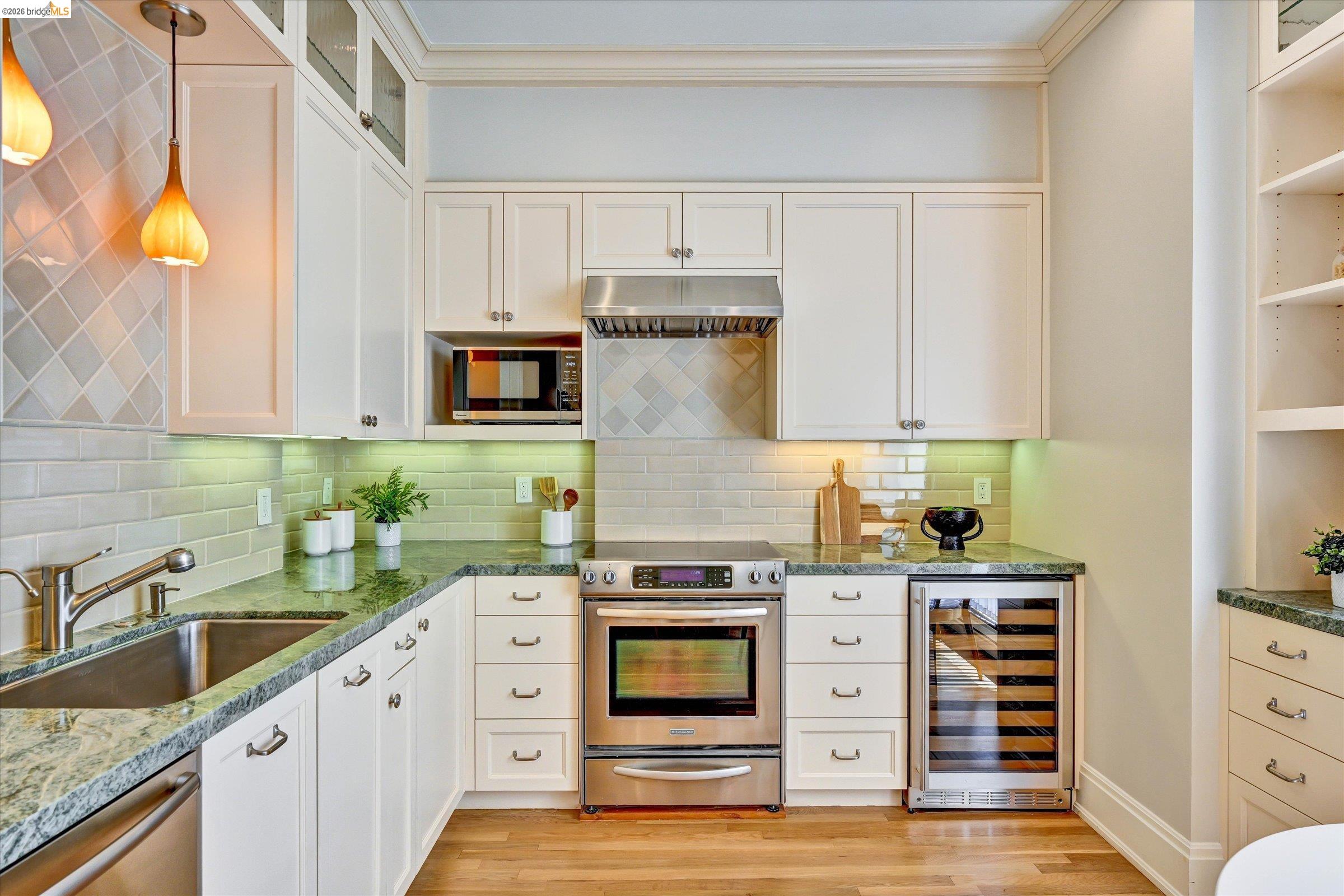 Photo #16: 41136561 Listing: Photo #16