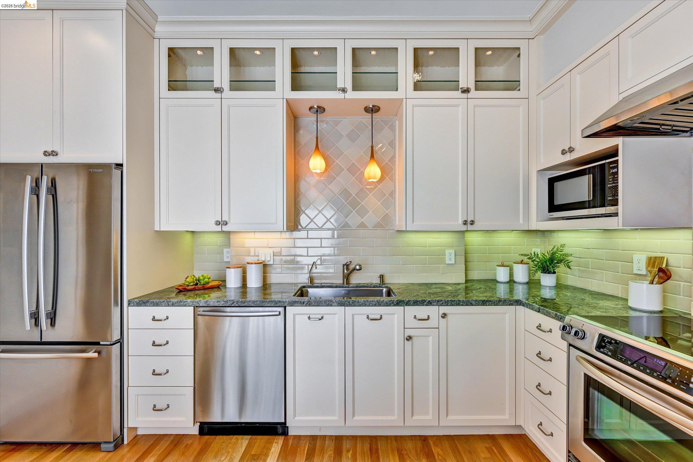 Photo #17: 41136561 Listing: Photo #17