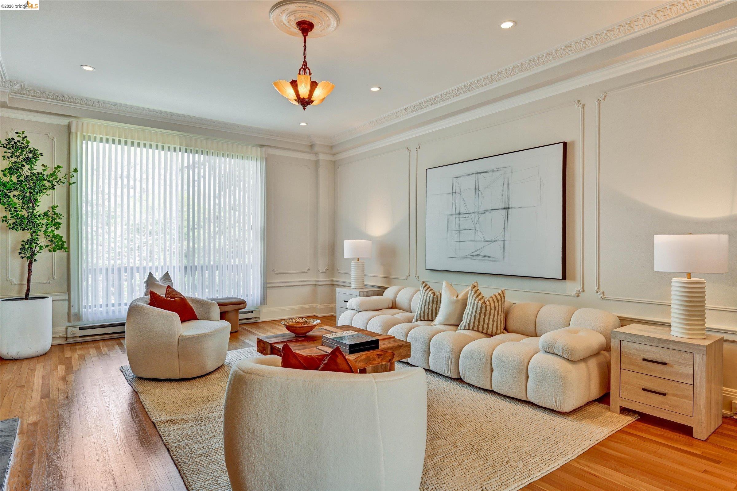 Photo #6: 41136561 Listing: Photo #6
