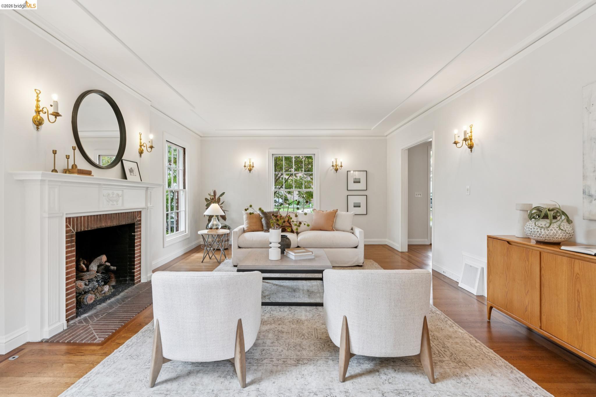 857 PARAMOUNT RD, OAKLAND, CA 94610  Photo 8