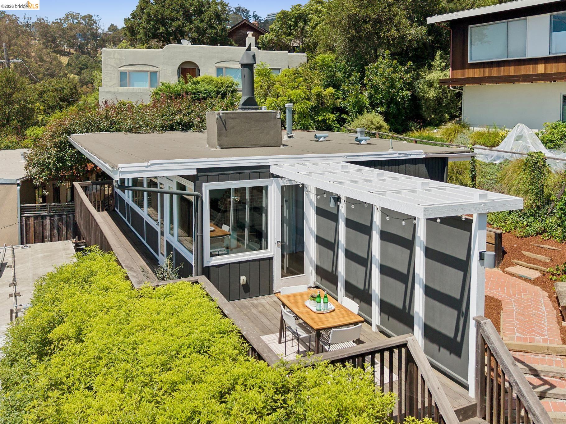 Photo #3: 41136585 Listing: Photo #3