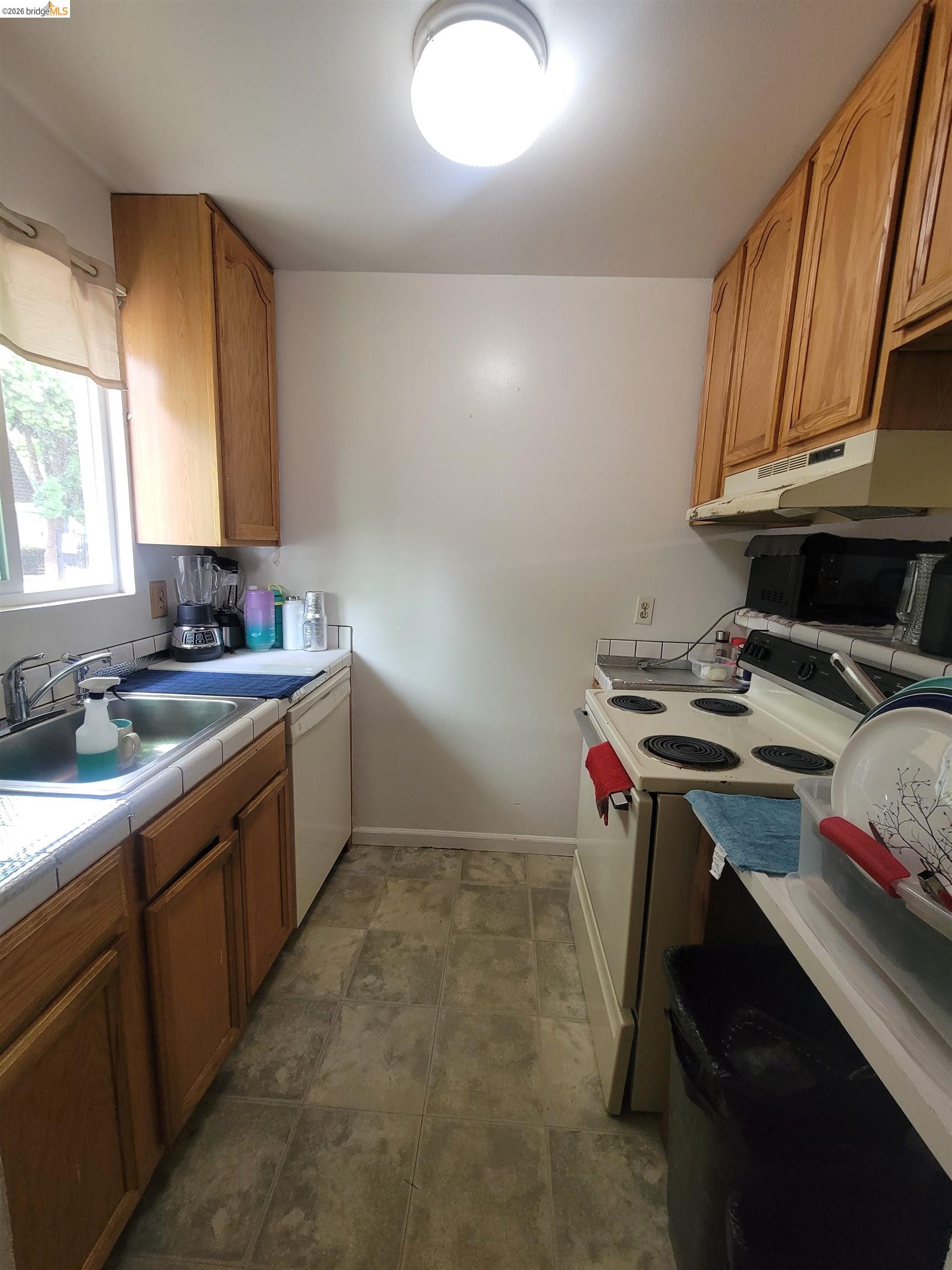 Photo #10: 41136590 Listing: Photo #10