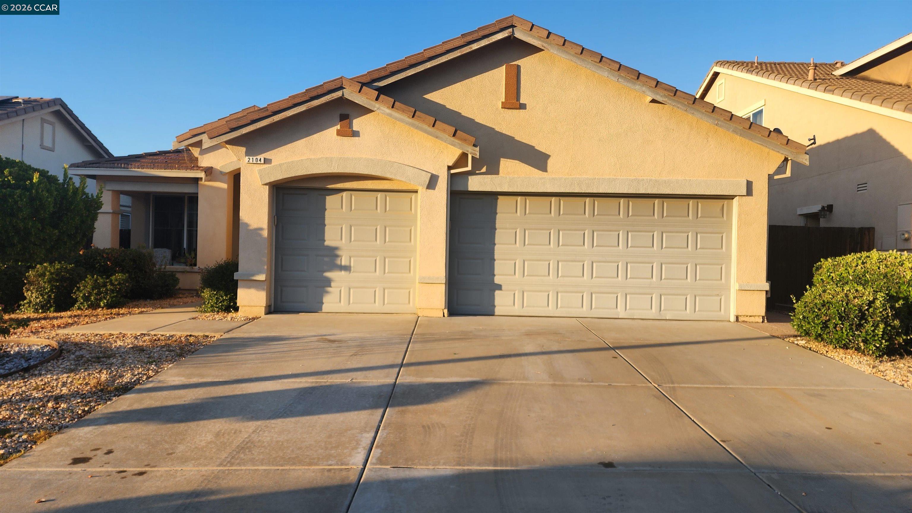 Front Image Thumbnail for CC41136619