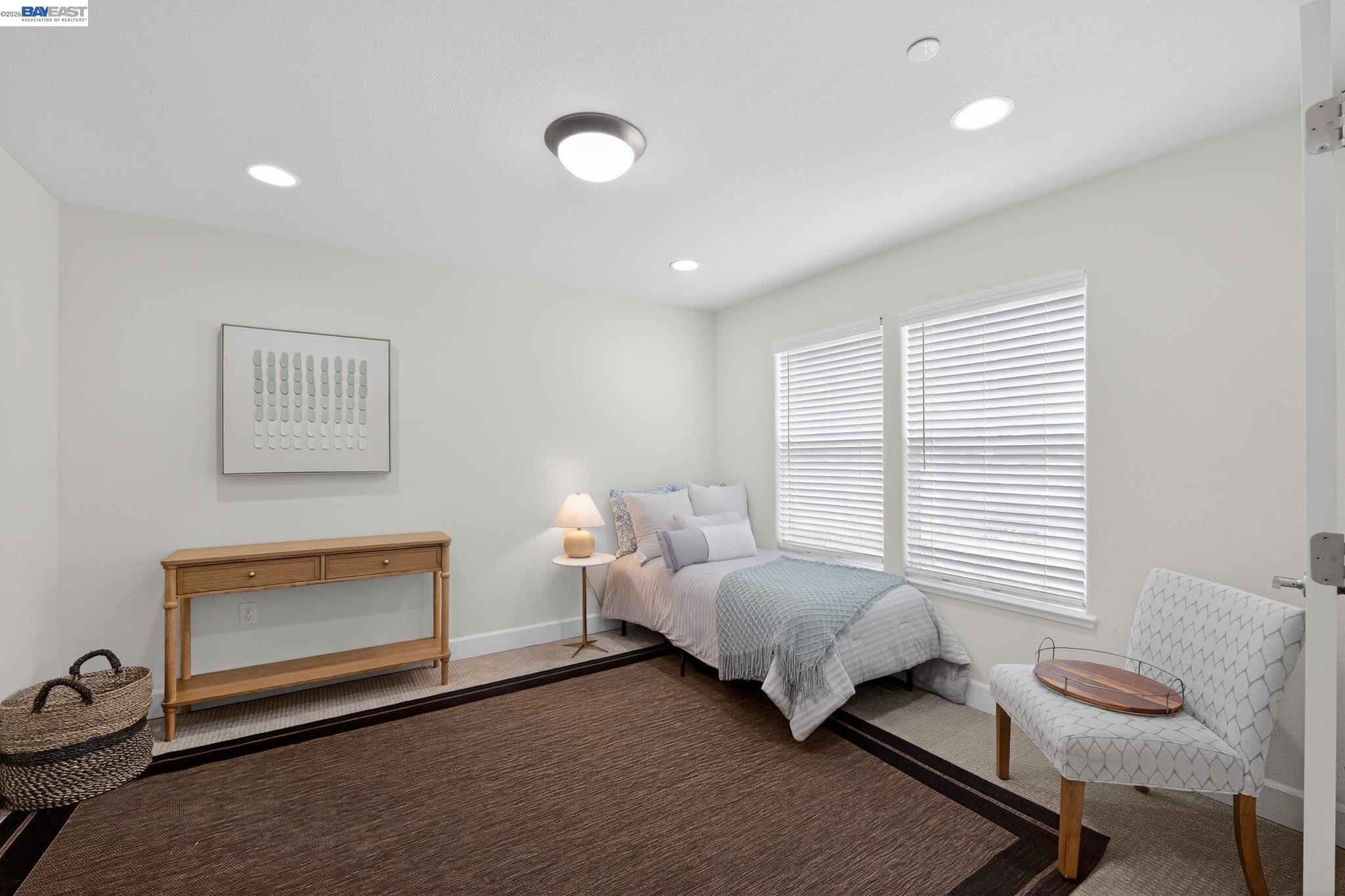 Photo #5: 41136623 Listing: Photo #5