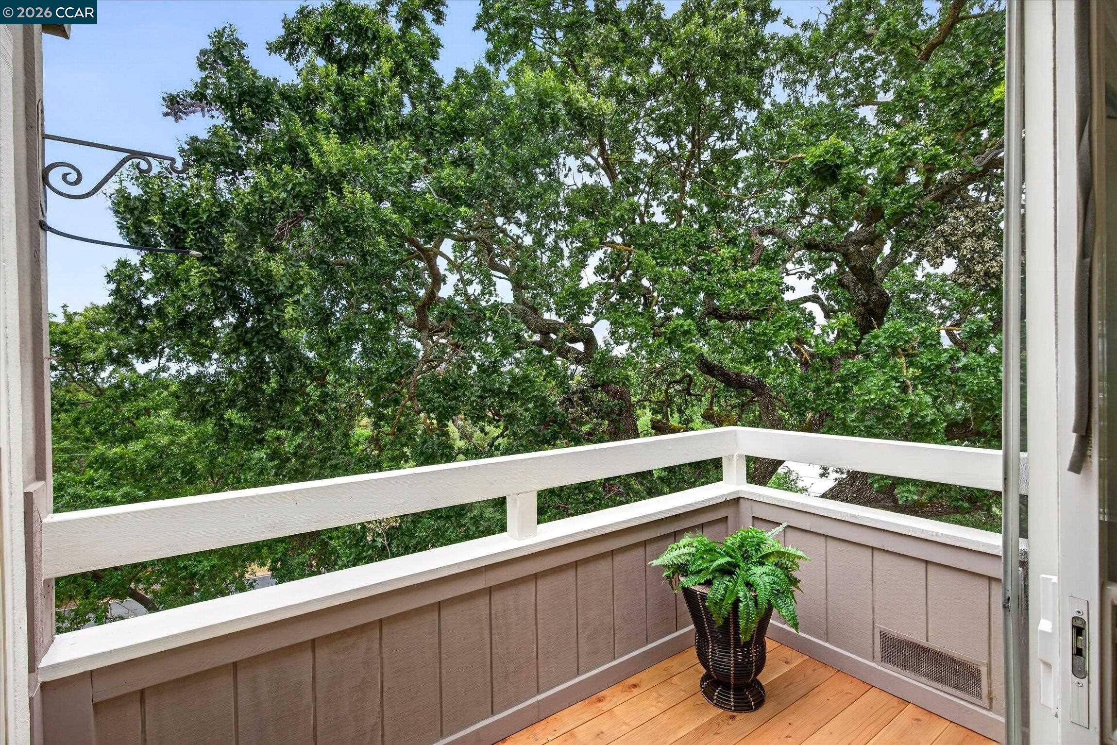 Photo #11: 41136629 Listing: Photo #11