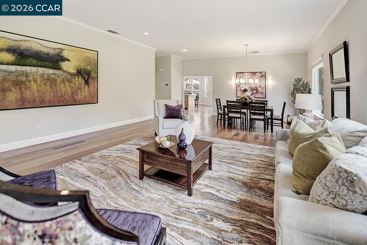Photo #6: 41136640 Listing: Photo #6