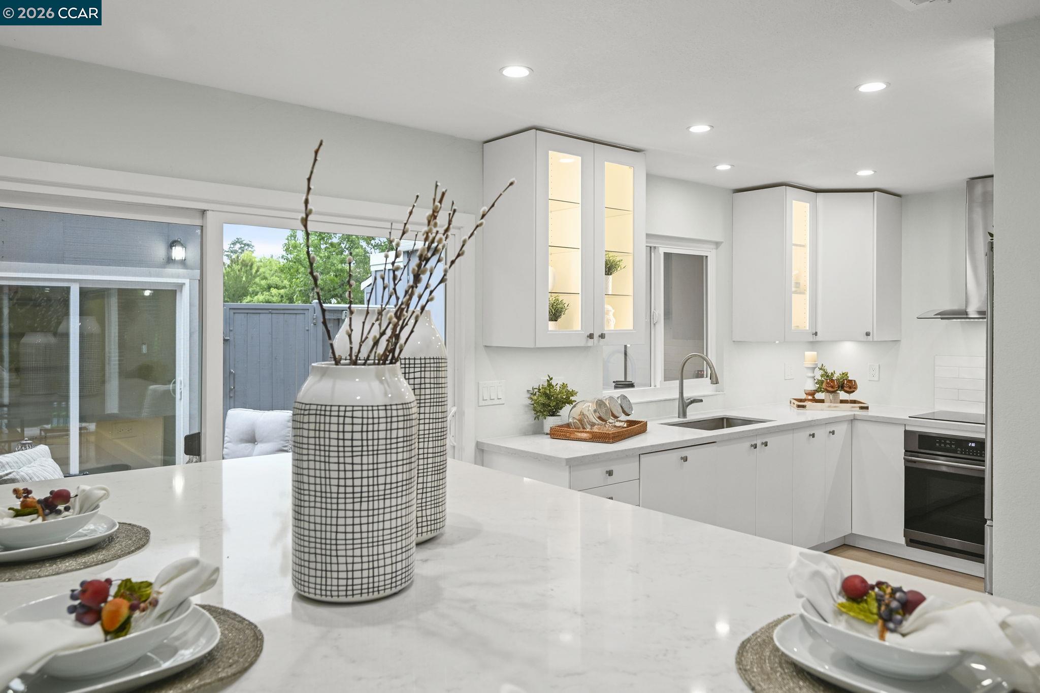 Photo #1: 41136654 Listing: Photo #1